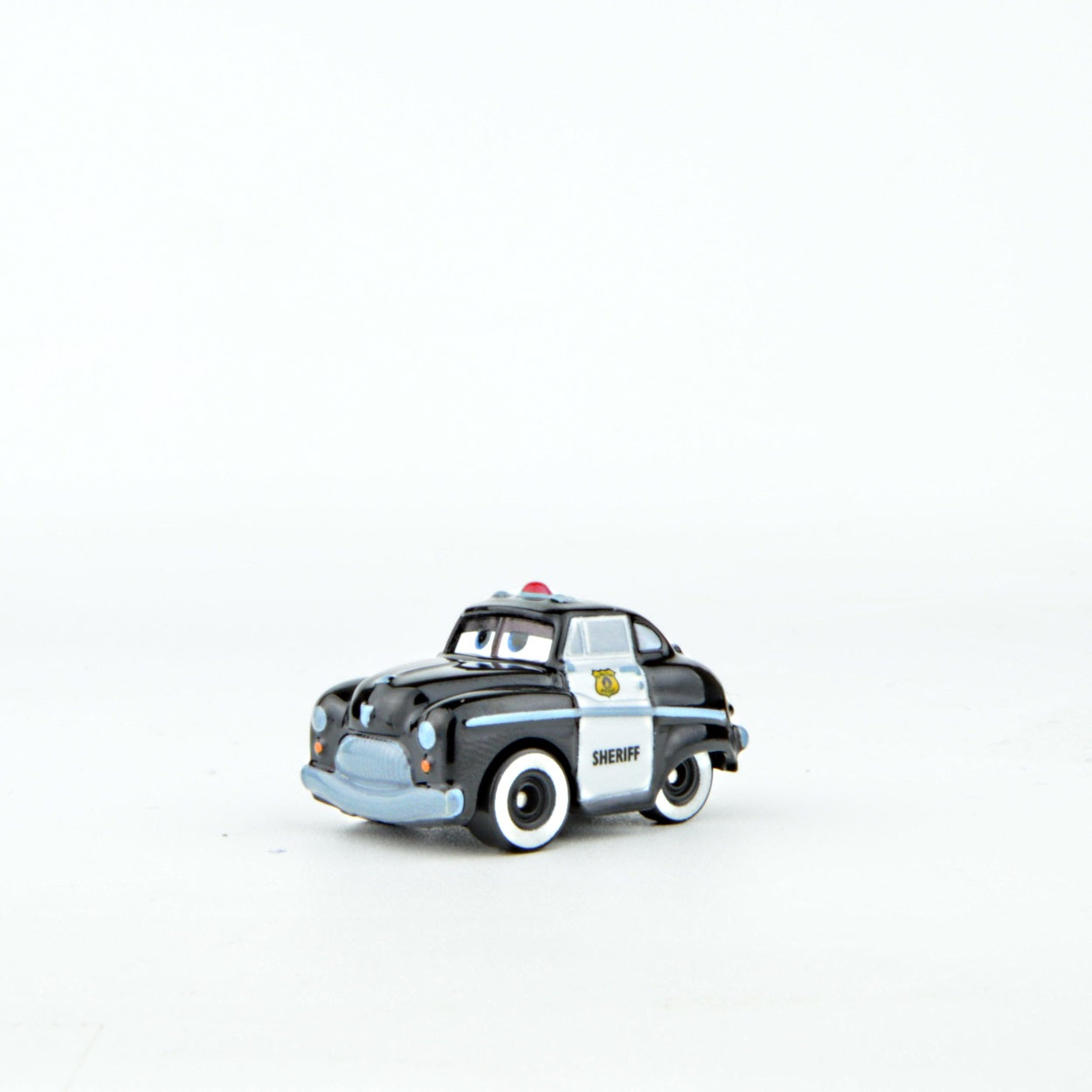 Mattel Disney Cars 3 Die-Cast Mini Racers Toy Cars - Collectible Metal Vehicles for Kids Play & Display