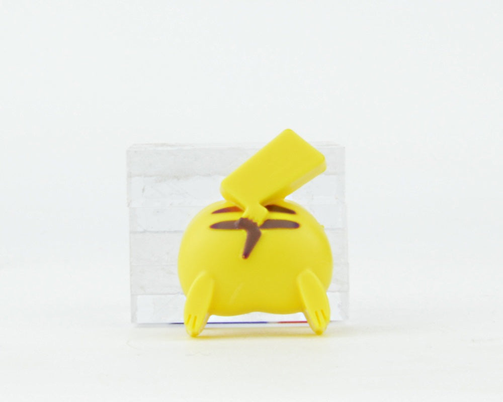 **Pokemon Bandai Hasamundesu Mini Figure Paper Clip - Cute Anime Collectible for Office, School & Home Organization**