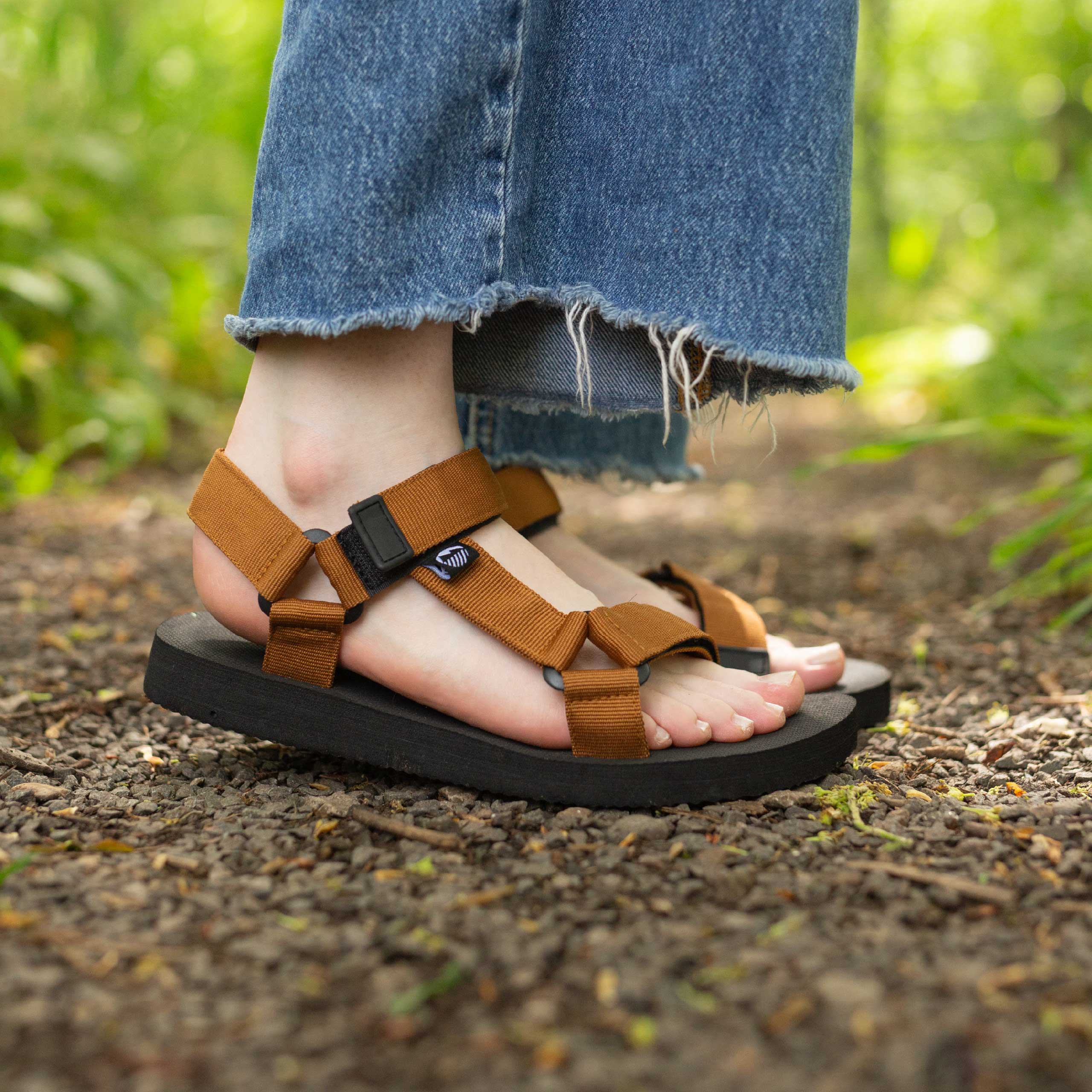 Women's Adjustable Comfort Sandals - Breathable & Lightweight for Summer Walking, Beach, and Travel