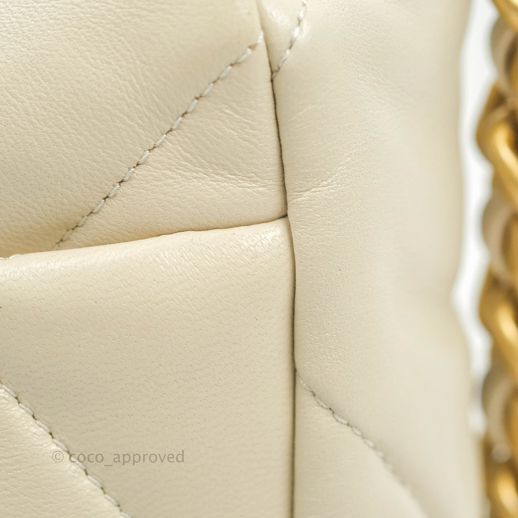 Chanel 19 Medium Flap Bag in Beige with Mixed Hardware - Luxury Designer Handbag for Women, Perfect for Work, Evening & Special Occasions