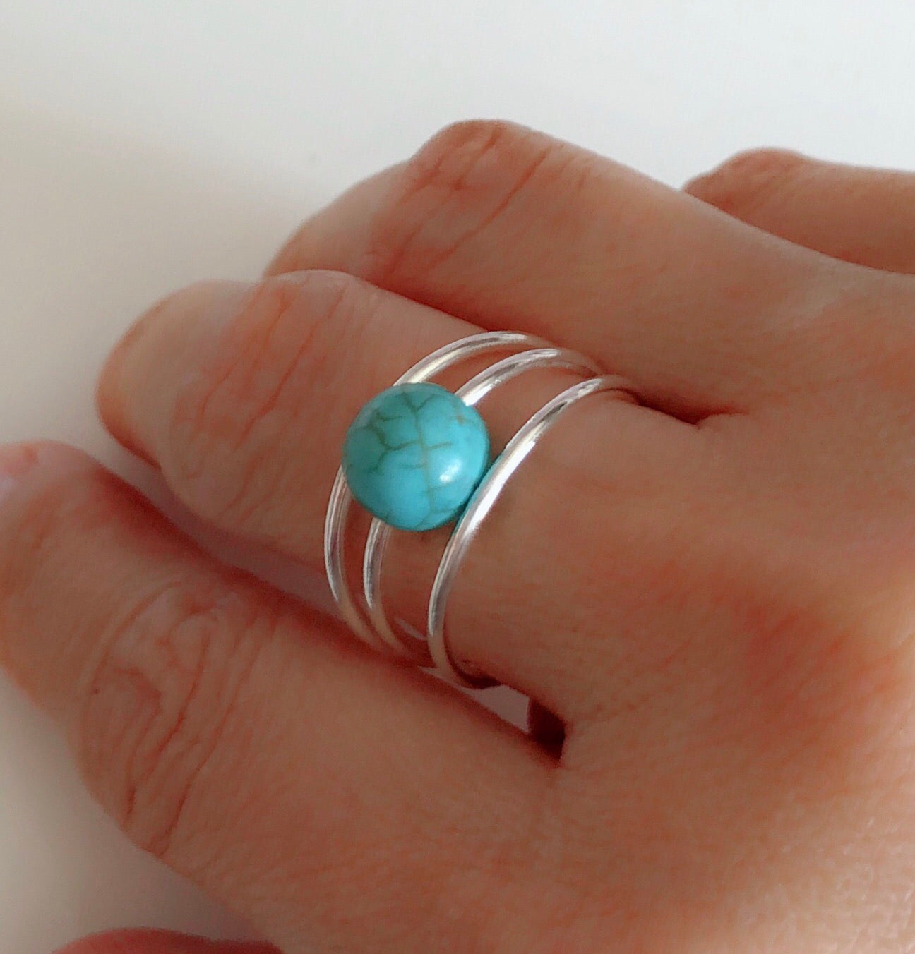 Howlite Turquoise Ring LOELA (R192) - Elegant Boho Jewelry for Women, Perfect for Casual Wear & Gift Giving
