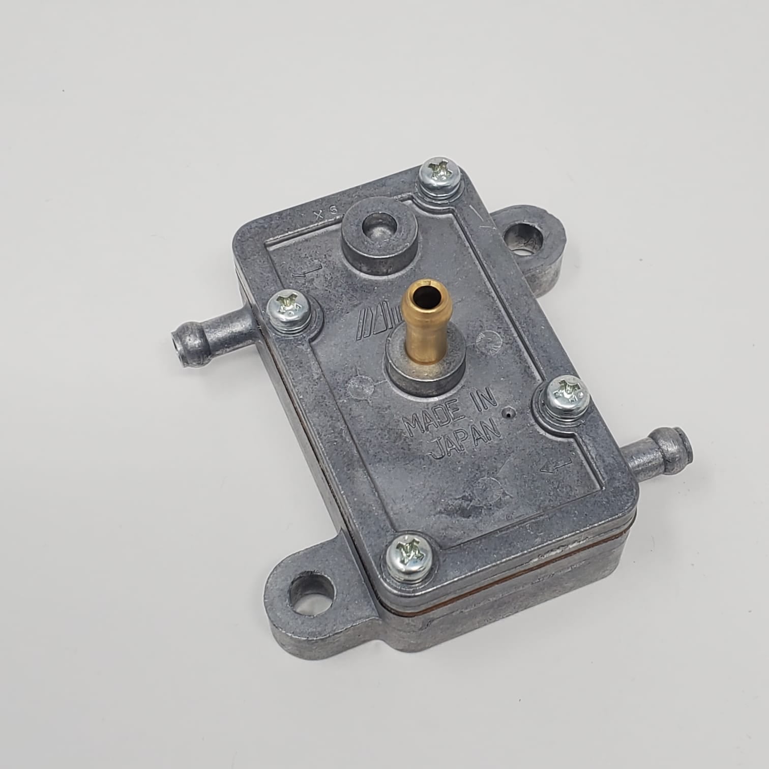 High Performance Mikuni DF44-210 Fuel Pump for Motorcycles, ATVs & Marine Engines - Reliable Replacement Part for Smooth Acceleration & Power