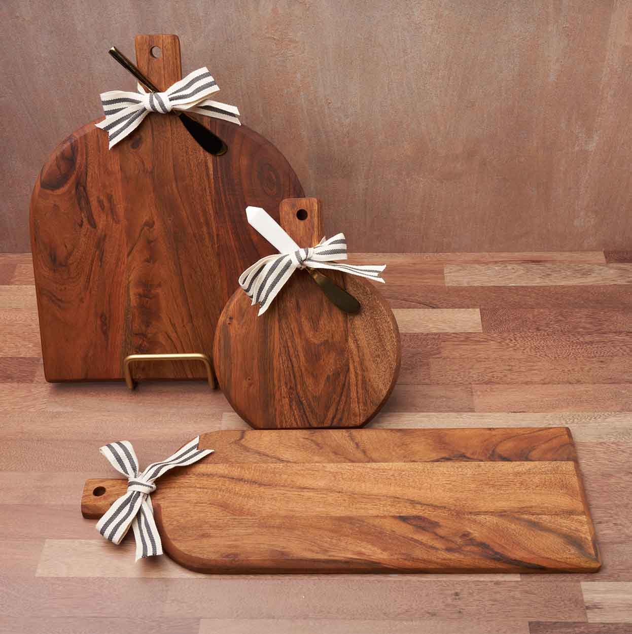 Personalized Acacia Bevel Board with Handle - 15