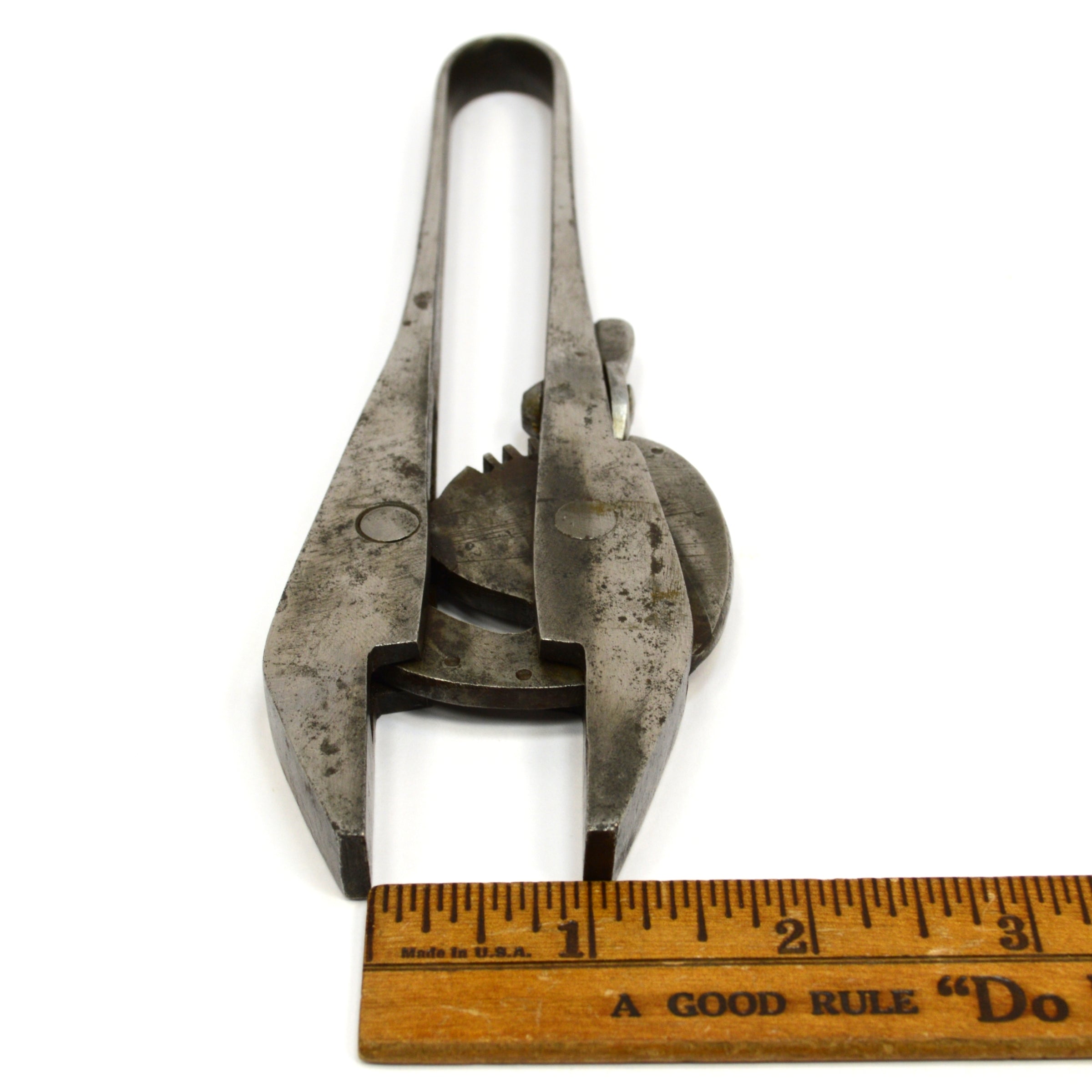 Vintage Adjustable Nut Wrench with Pivot Quick Adjust & Gear Wedge Lock - Rare Antique Tool for Collectors, DIY Projects, and Mechanical Repairs