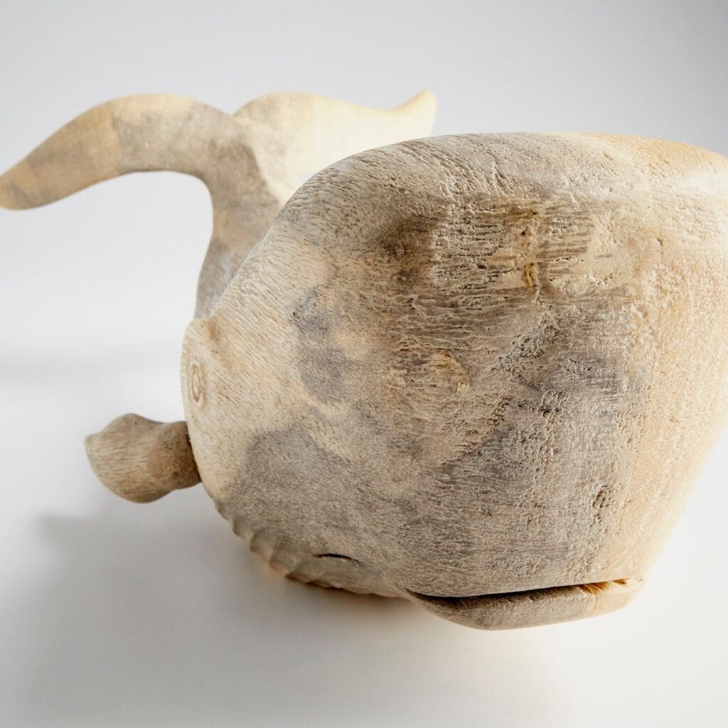 Cyan Design 10133 Moby Whale Sculpture - Natural Resin Home Decor for Coastal & Nautical Theme Living Room, Bedroom, Office
