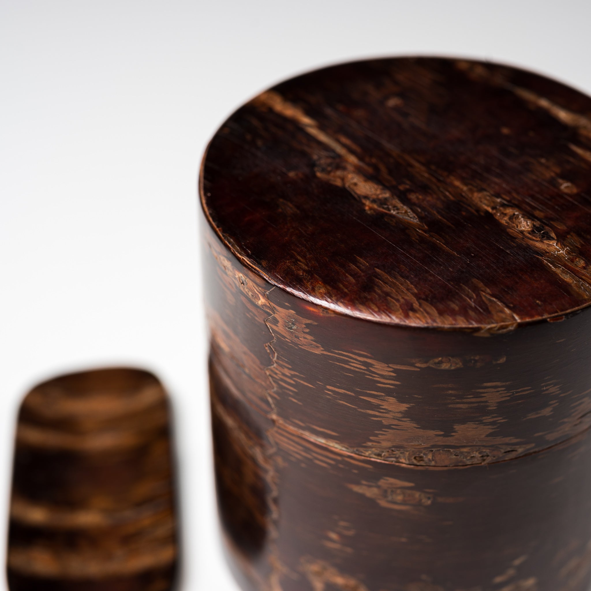 Premium Tomioka Cherry Bark Tea Caddy Gift Set - Traditional Japanese Hiragata Style - 100g Birch Craft - Perfect for Tea Ceremonies, Home Decor & Unique Gifts