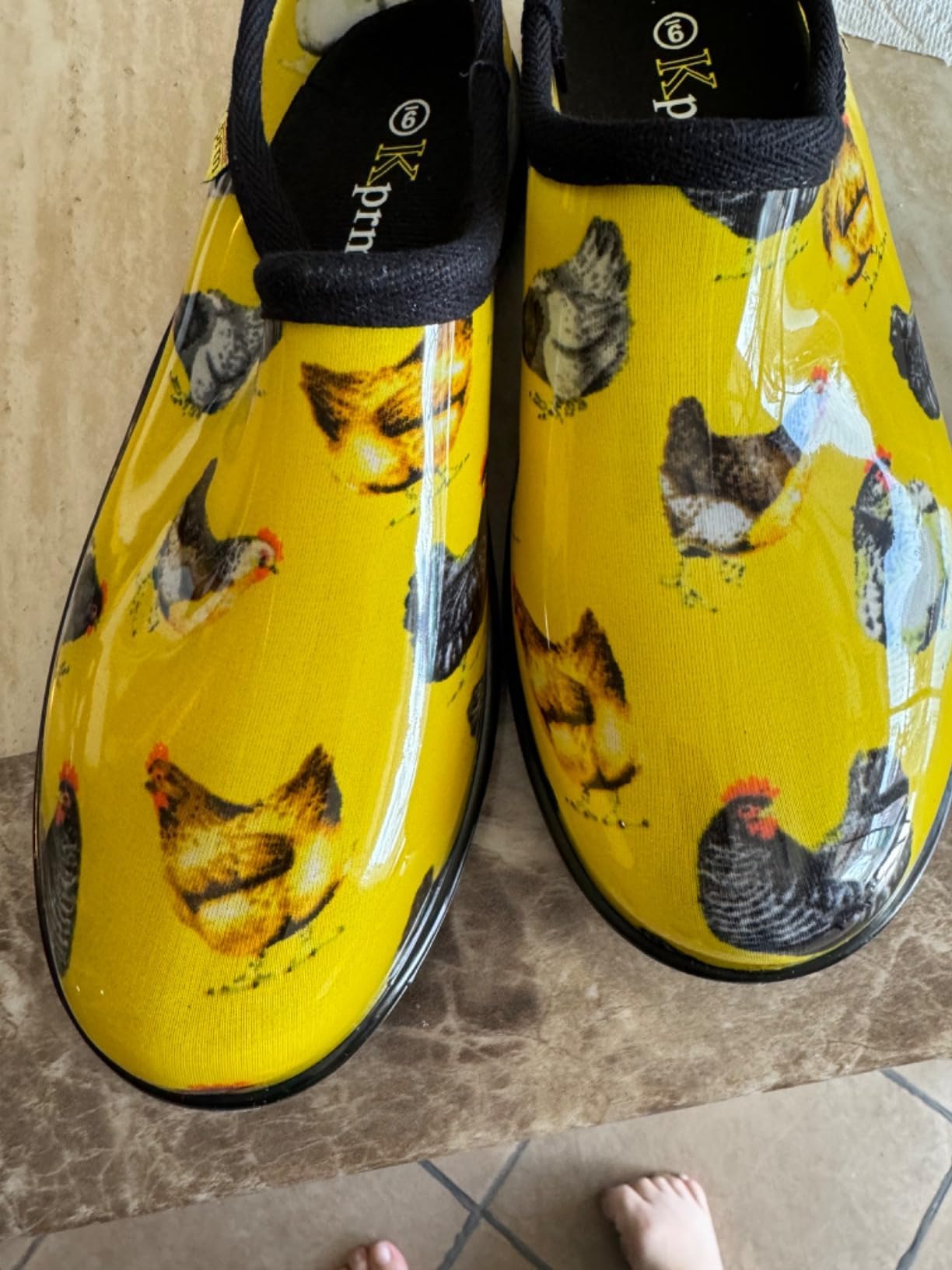**Women's Waterproof Slip-On Garden Shoes - Comfortable Rubber Rain Clogs with Cushioned Insole for Gardening, Walking & Outdoor Activities**