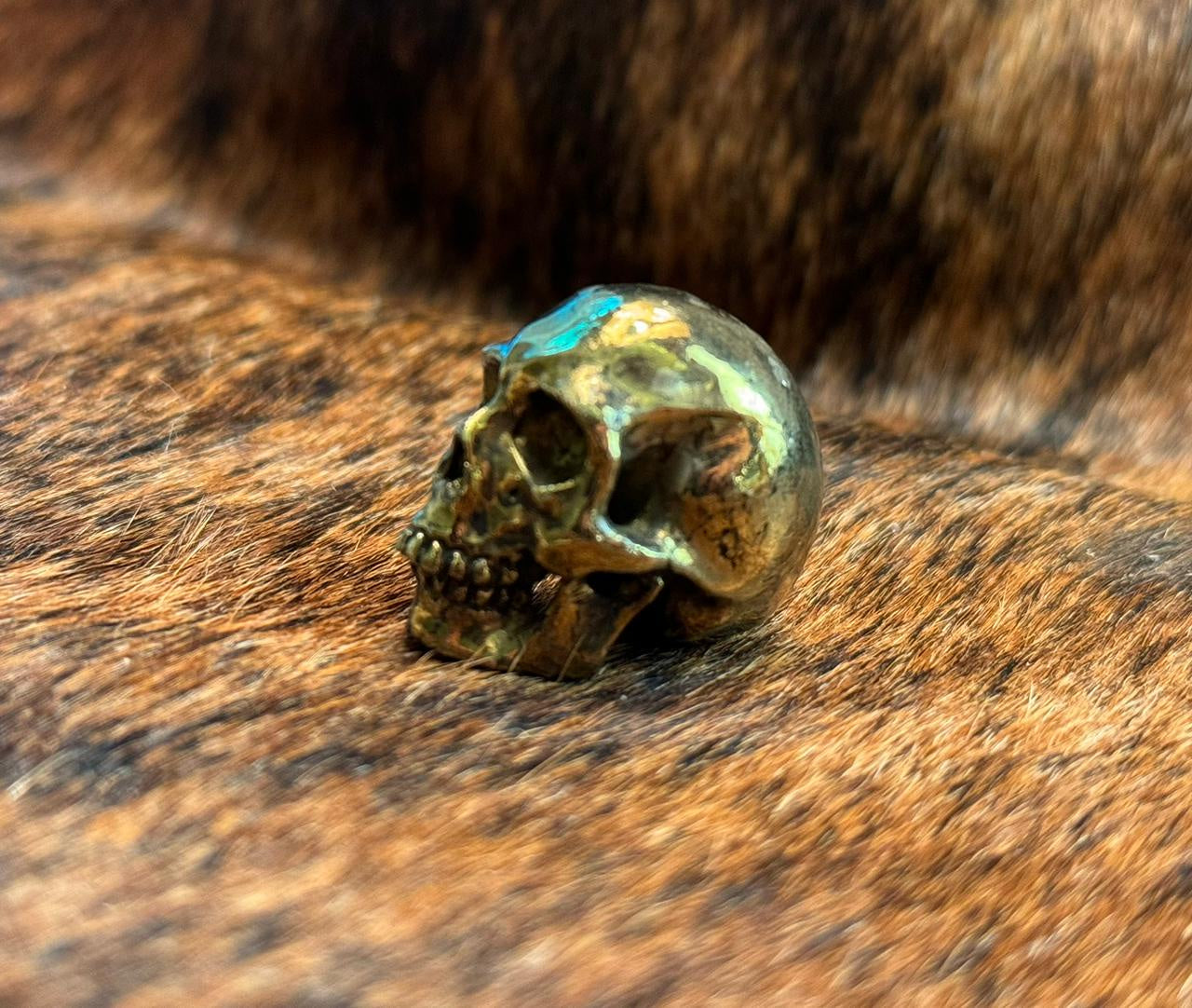 Chalcopyrite Skull Crystal - Natural Pyrite Healing Stone for Meditation, Reiki & Spiritual Decor | Unique Home Office Gift for Collectors & Crystal Enthusiasts