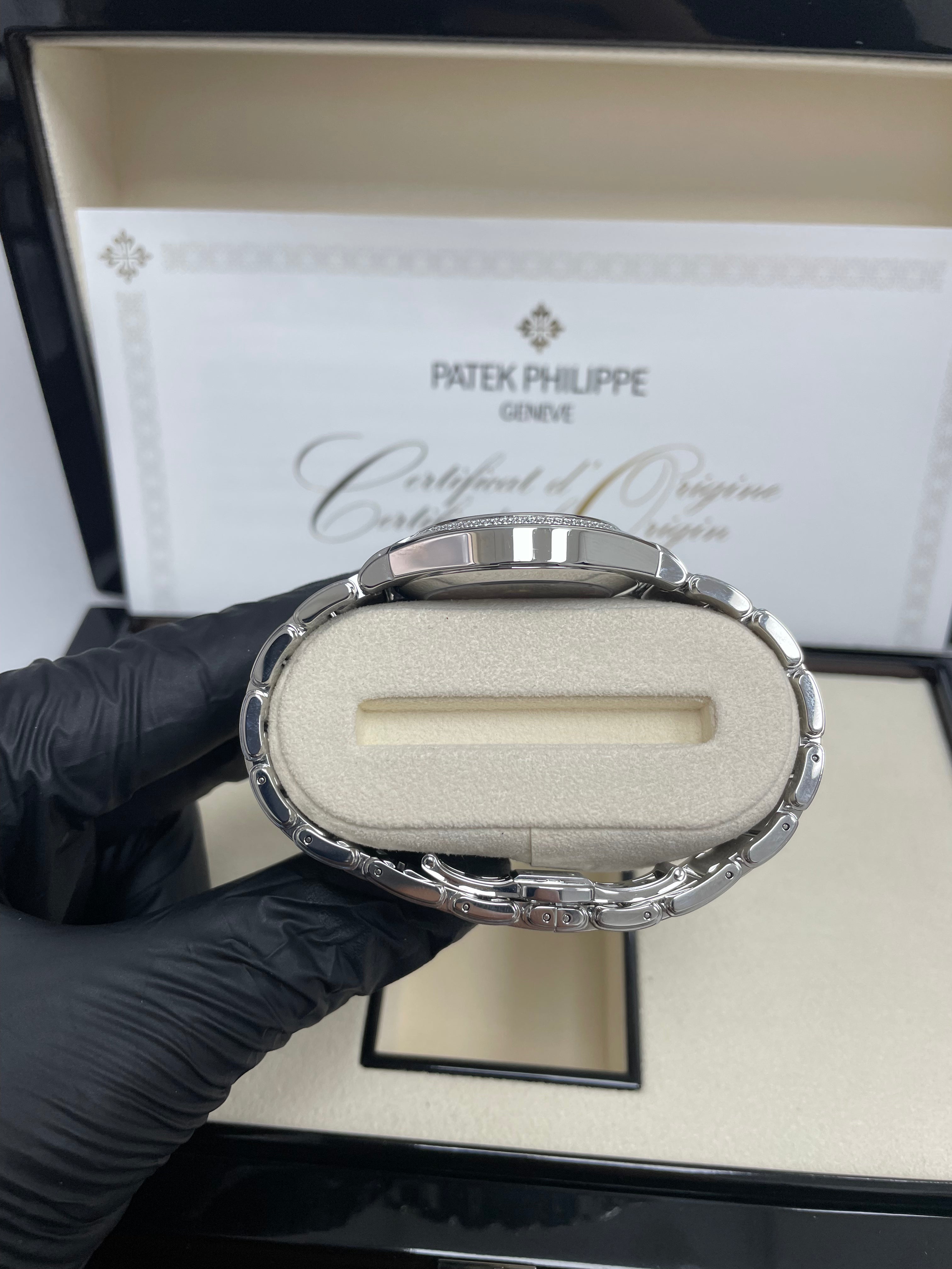 Patek Philippe Twenty~4 Automatic Ladies Watch - Gray Sunburst Dial (Ref #7300/1200A-010) | Luxury Women's Timepiece for Business, Gala & Special Occasions