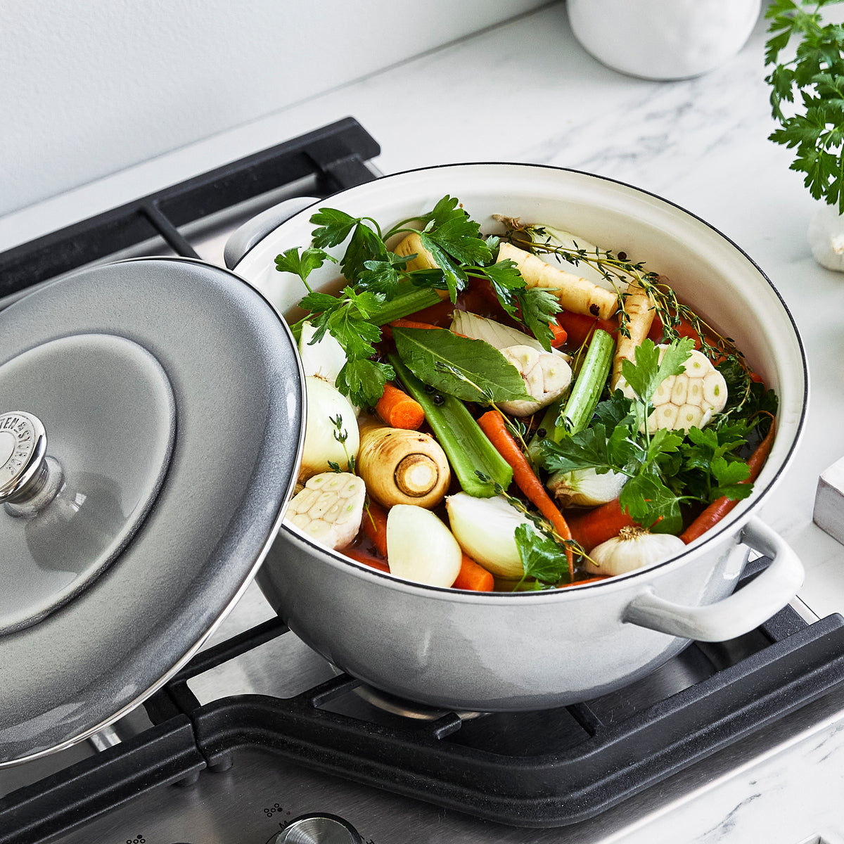 Merten & Storck Enameled Cast Iron Dutch Oven 7 Quart - Cloud Gray | Heavy Duty Cookware for Braising, Baking & Slow Cooking | Perfect for Soups, Stews & Bread Making