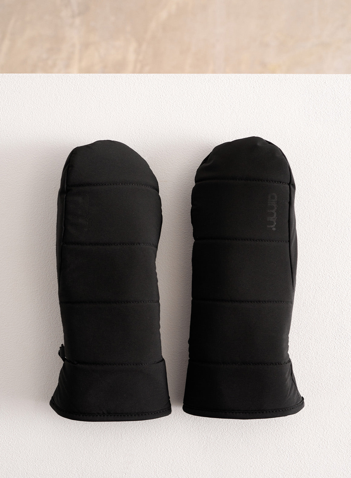 Black Padded Mittens for Women & Men - Warm Winter Gloves for Skiing, Snowboarding & Outdoor Activities