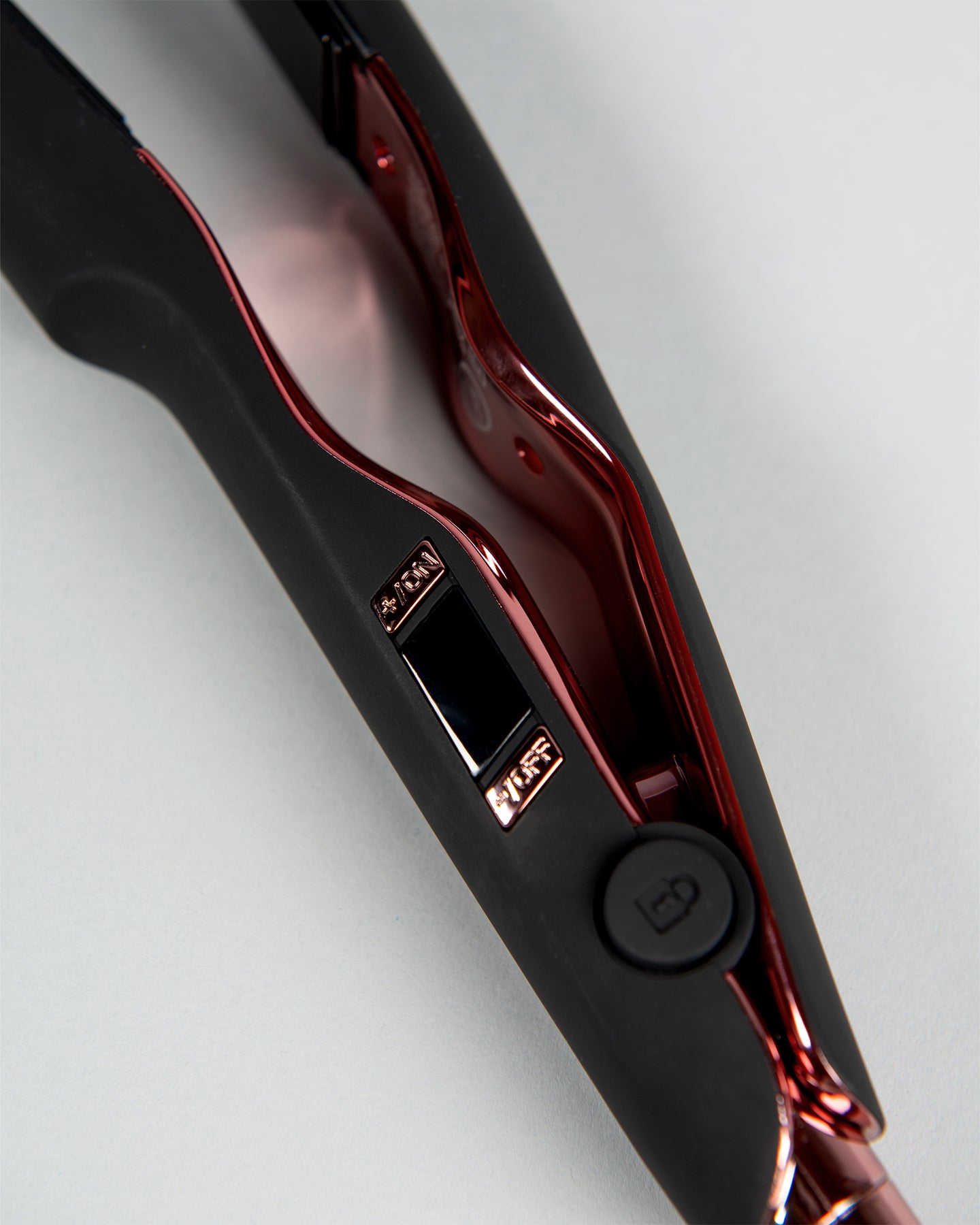 Innovator The Curve Pro Styling Iron 1