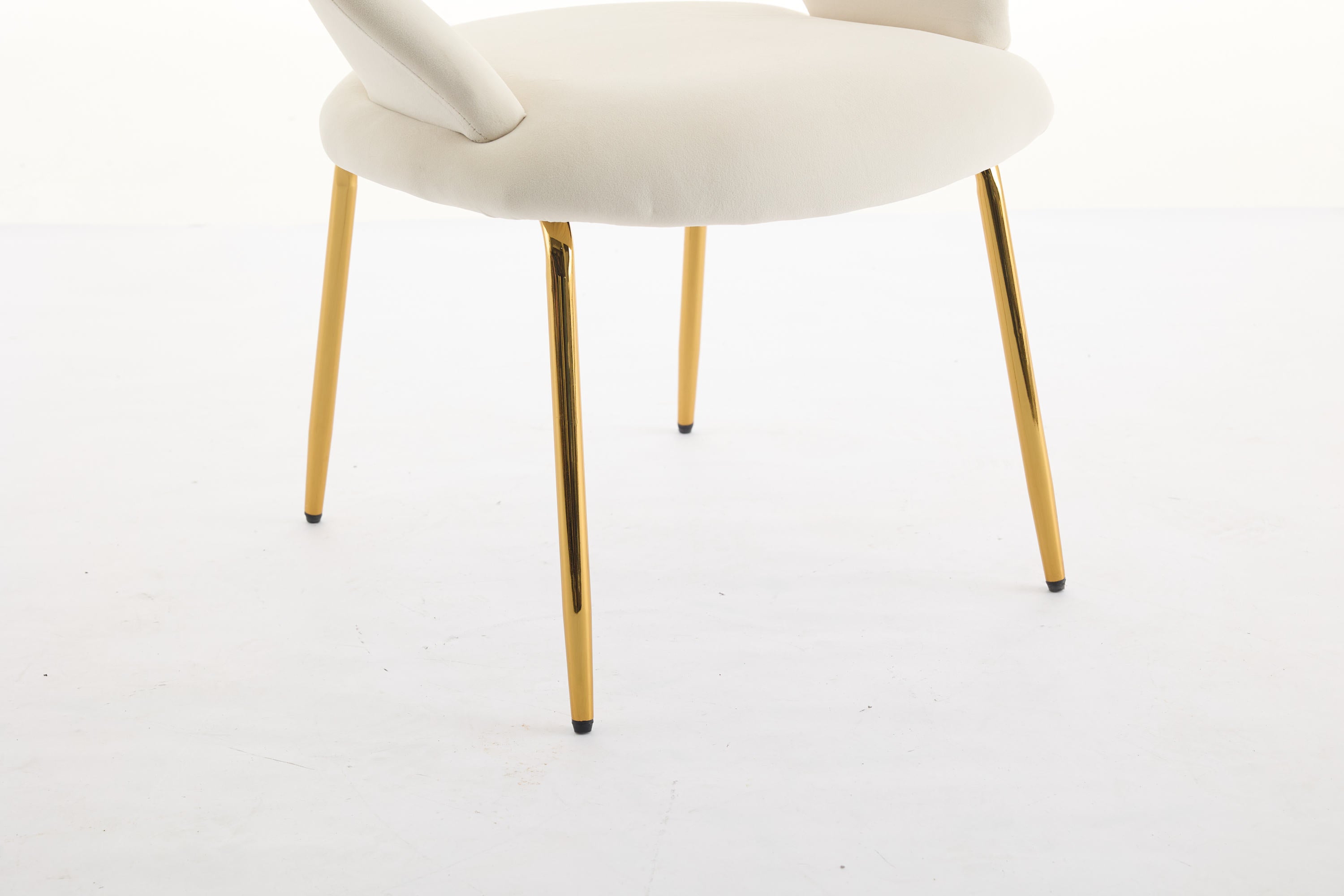 Velvet Dining Chairs Set of 1 - Curved Backrest with Golden Metal Legs for Kitchen & Dining Room - White - Perfect for Modern Home Decor & Entertaining Guests