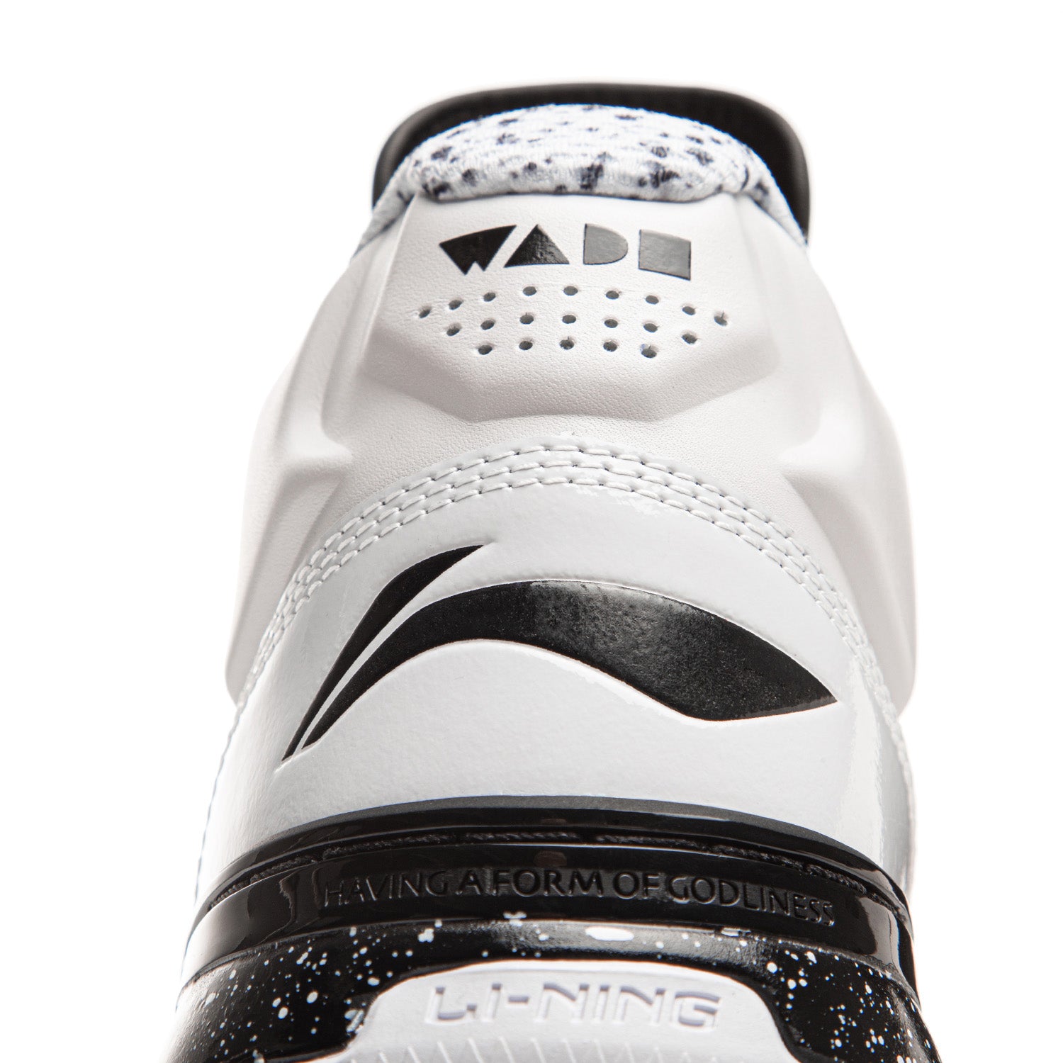 Way of Wade 1 Splash Basketball Shoes - High-Performance Men's Sneakers for Court Play & Streetwear Fashion | Perfect for NBA Fans & Basketball Enthusiasts