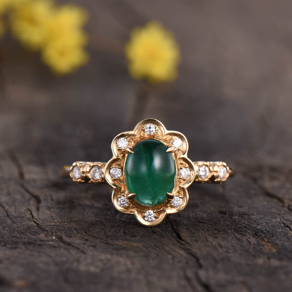 Vintage Natural Emerald and Diamond Engagement Ring for Women - Unique Handcrafted Wedding Band, Anniversary Gift for Her - Perfect for Proposals, Bridal Jewelry, and Special Occasions