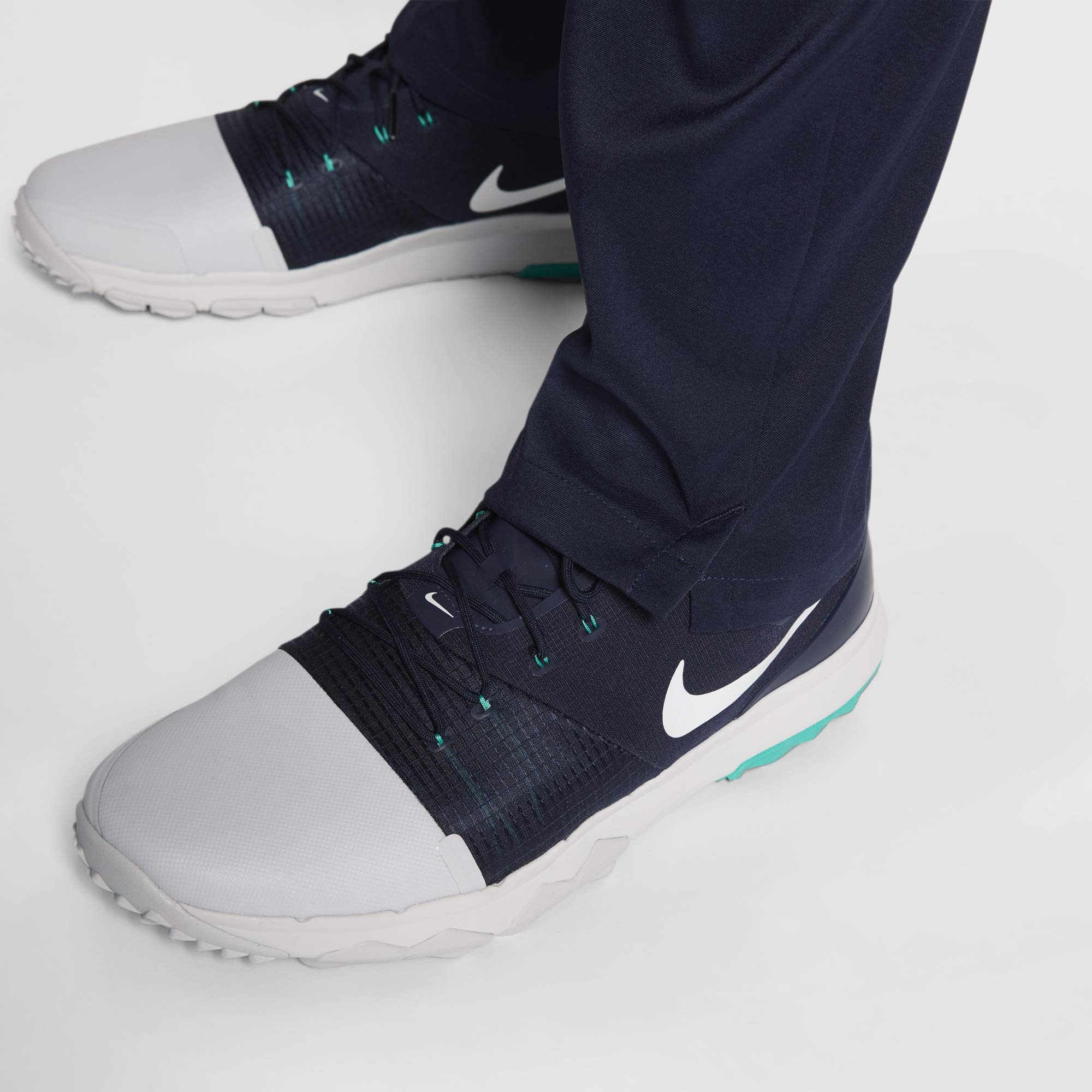 Nike Men's Flex Pant Core - Lightweight, Stretchable & Comfortable Workout Pants for Running, Gym & Training | Breathable Athletic Joggers for Men