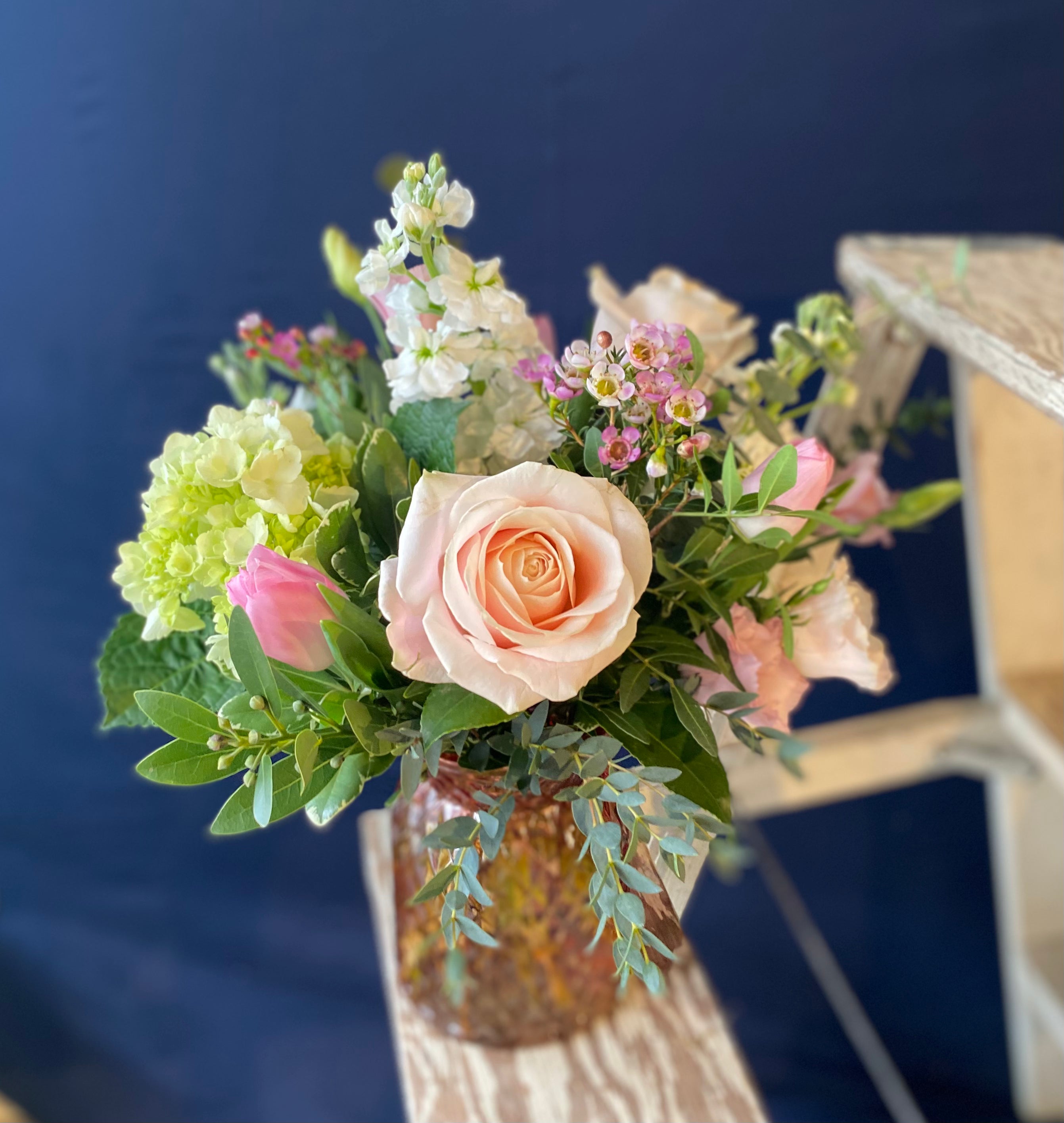 Premium Soft Garden Vase - Elegant Outdoor & Indoor Flower Pot - Perfect for Patio Decor, Wedding Centerpieces, and Home Gardening Gifts ($100)