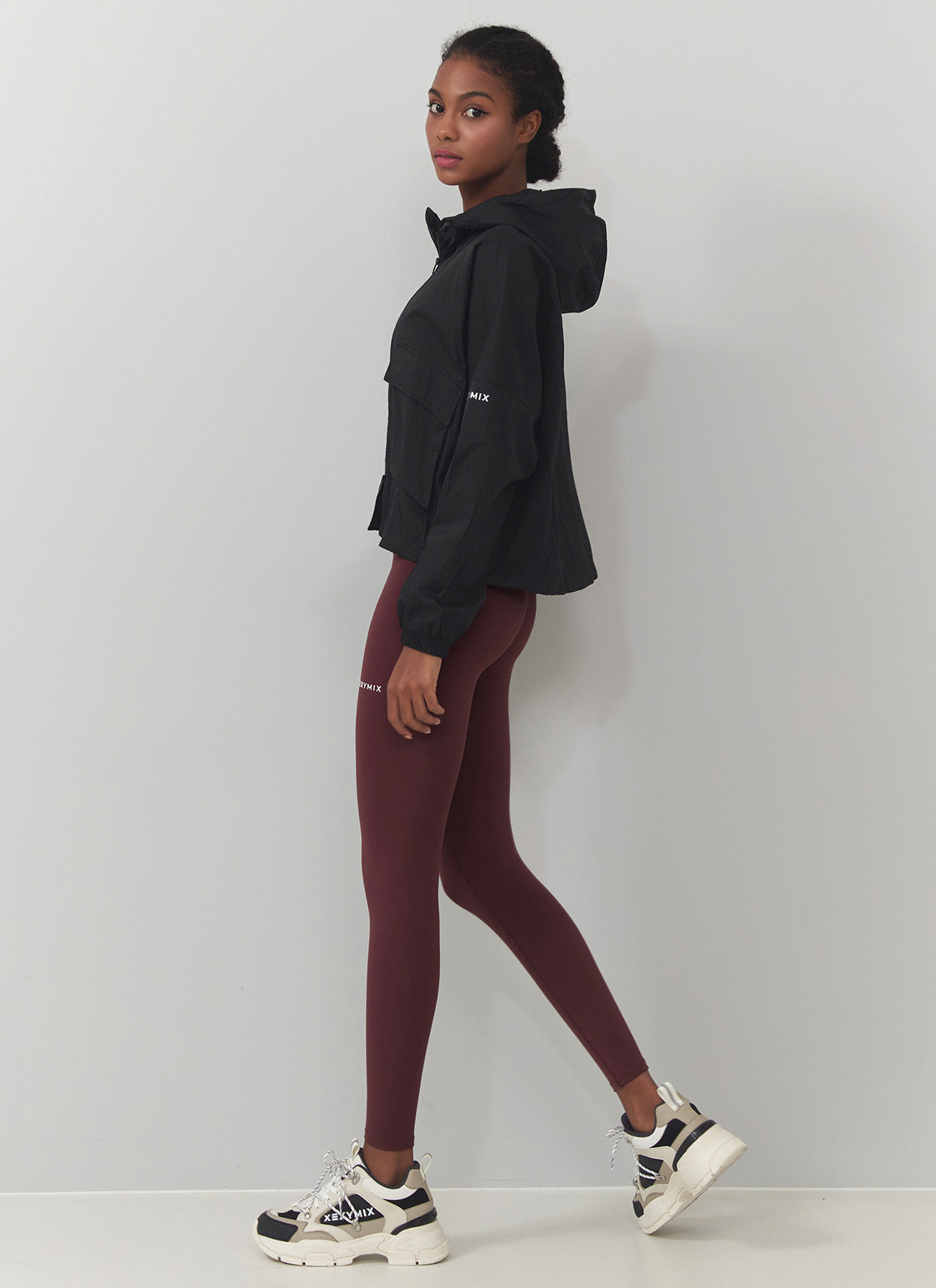 Stylish 2-Way Crop Hood Windbreaker Jacket for Women - Lightweight & Breathable for Outdoor Activities, Running, and Casual Wear