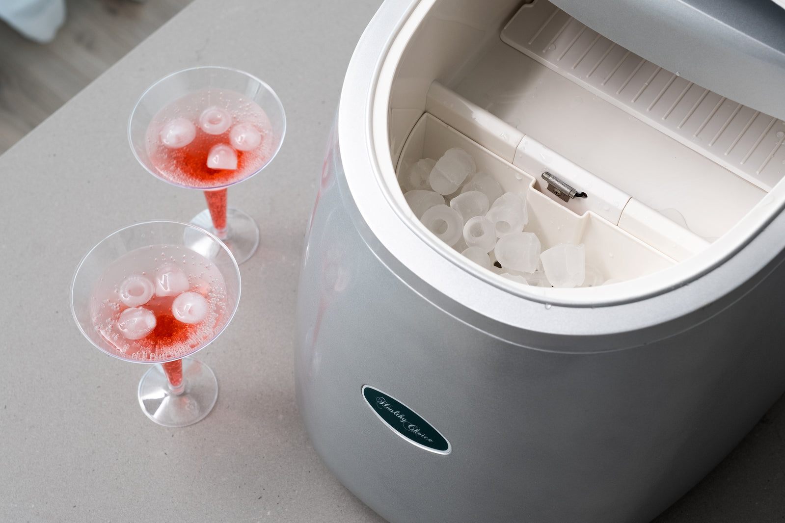 15kg Commercial Ice Cube Maker - Fast Freezing in 8 Minutes | Large Capacity Ice Machine for Restaurants, Bars, and Home Use