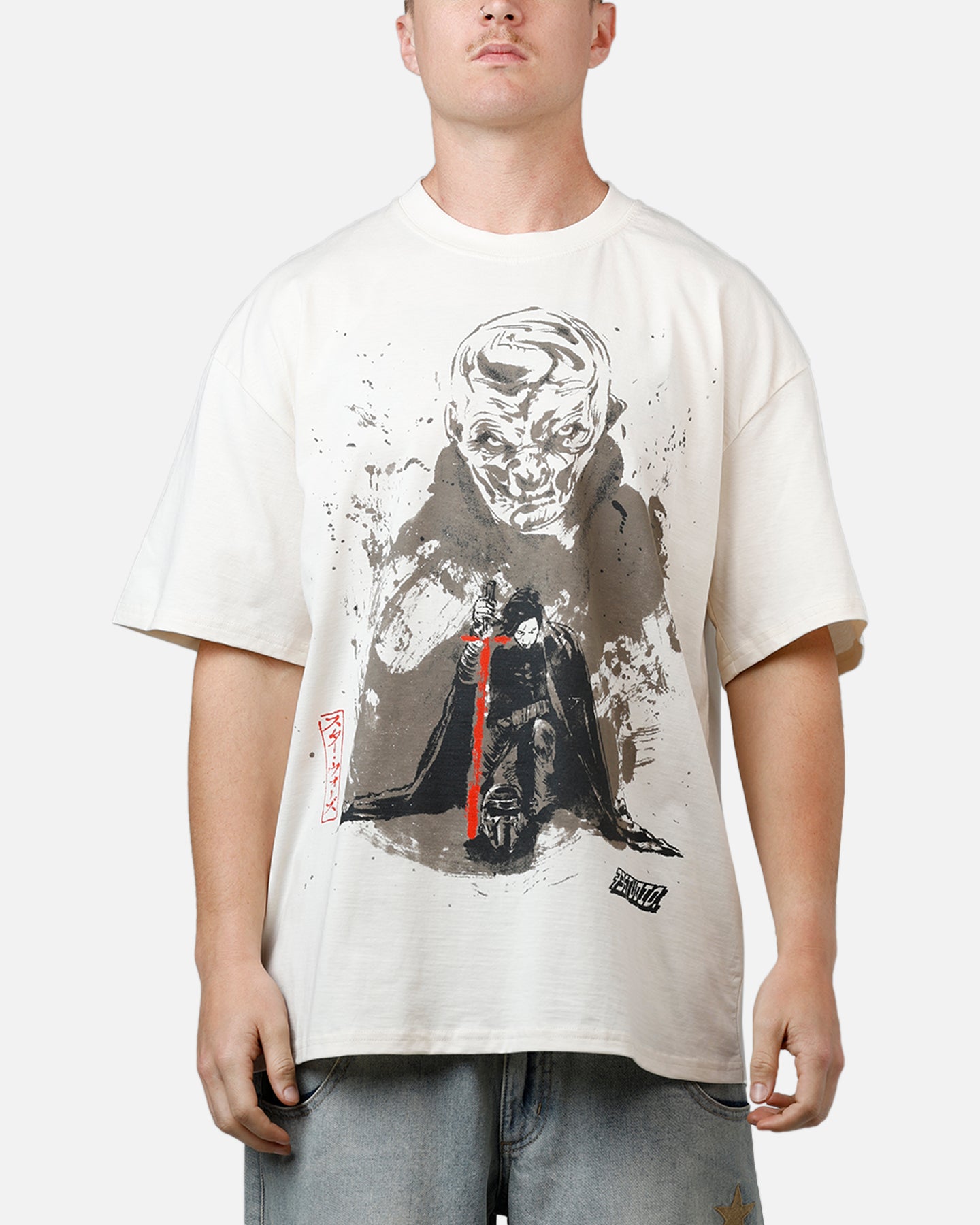 Star Wars The Last Jedi Vintage T-Shirt - Takumi 73 Studio Off White - Perfect for Cosplay, Movie Nights & Fan Gifts