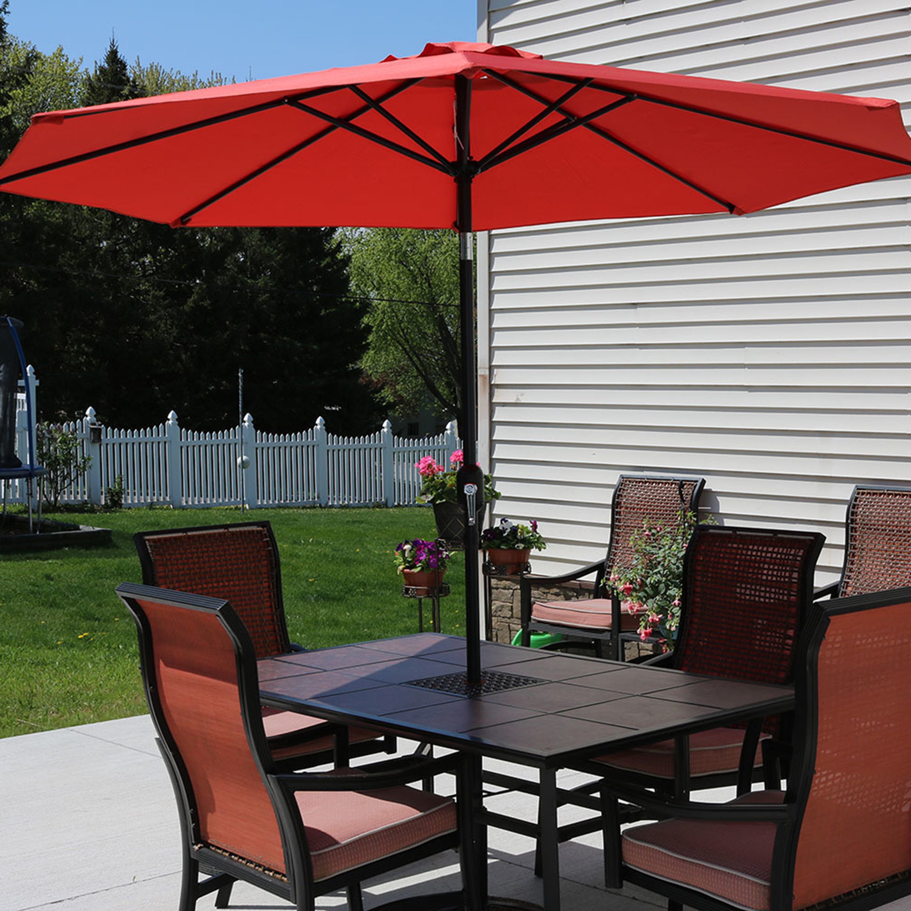 Sunnydaze 9-Foot Aluminum Outdoor Patio Umbrella with Tilt & Crank - Perfect for Poolside, Backyard, Deck, and Garden Shade