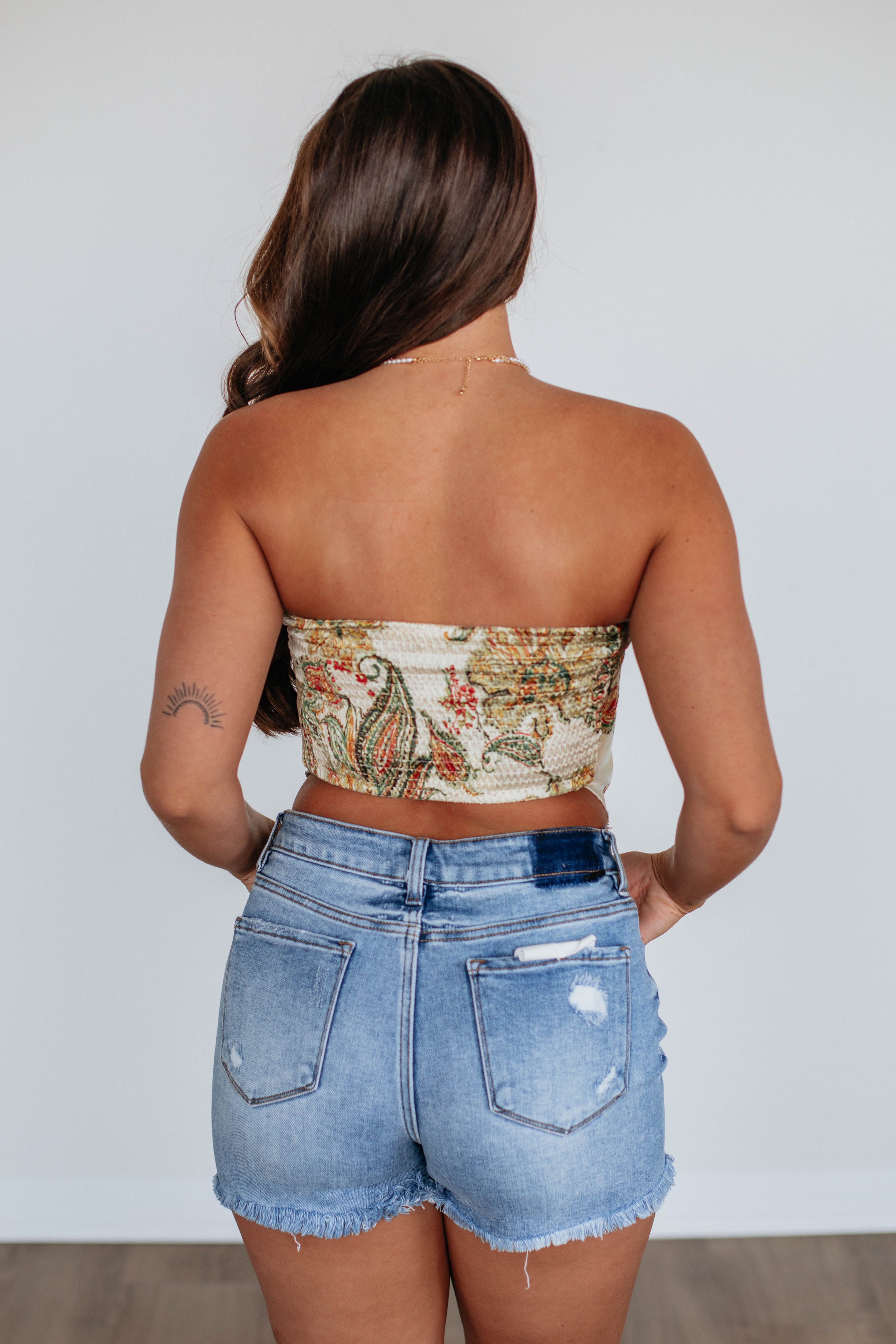 Irresistible Feelings Women's Top - Soft Natural Mix Fabric - Perfect for Casual Outings & Date Nights