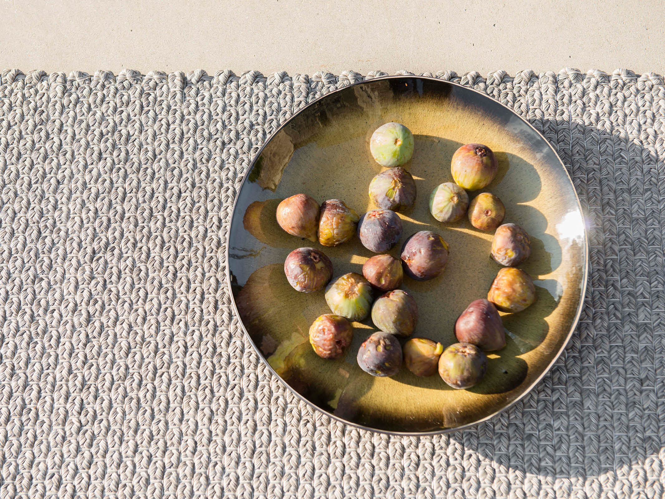 Stylish Loft Outdoor Rug - Waterproof & Durable for Patio, Deck, and Garden - Perfect for Boho, Modern, and Farmhouse Decor