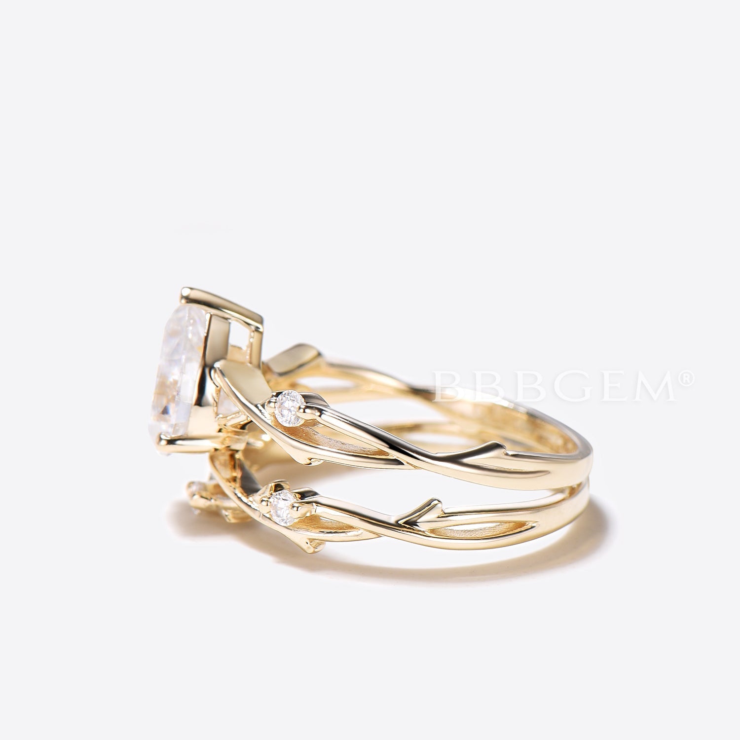 1.25CT Pear Cut Moissanite Engagement Ring Set for Women - Twisted Vine Solitaire Ring in Gold, Perfect for Proposals, Weddings & Anniversary Gifts