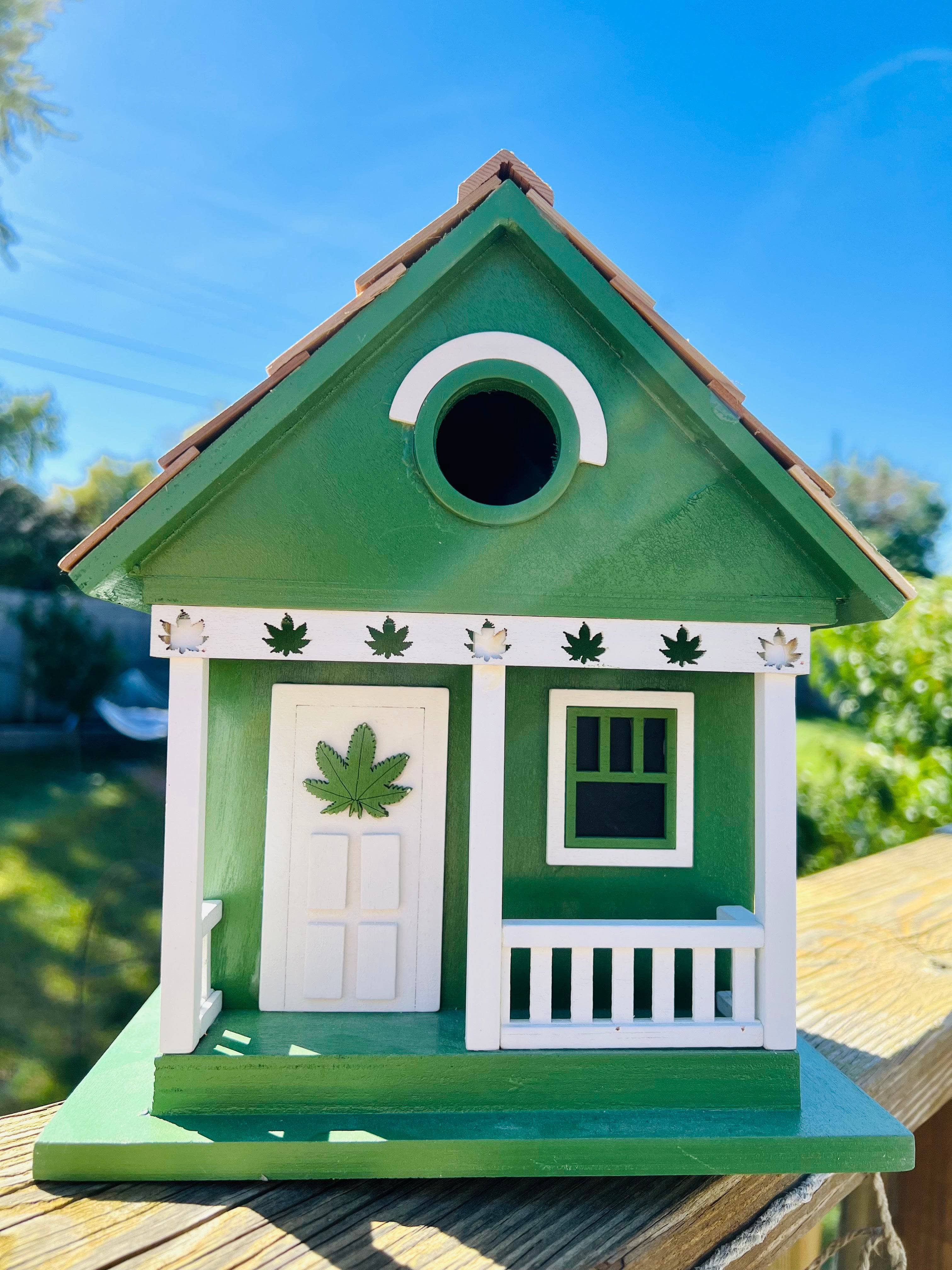 Handmade Cannabis-Themed Wooden Birdhouse for Garden Decor - Perfect for Outdoor Bird Watching & Unique Gift Idea