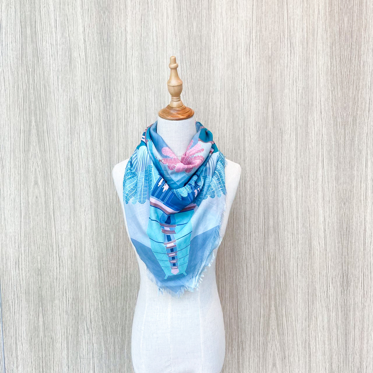 Stylish Floral Cotton Scarf for Women - Lightweight Summer Fashion Accessory - Perfect for Boho Outfits, Beach Cover-ups & Travel