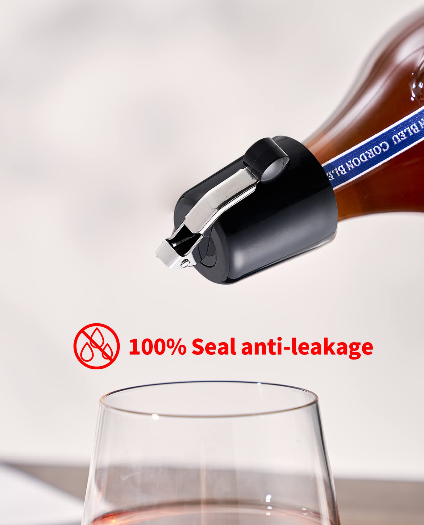 Guokoo Expandable Silicone Wine Bottle Stopper - Reusable Beverage Sealer for Wine, Champagne & Beer - Airtight Black Stopper (1-Pack) - Perfect for Parties, Bars & Home Wine Storage