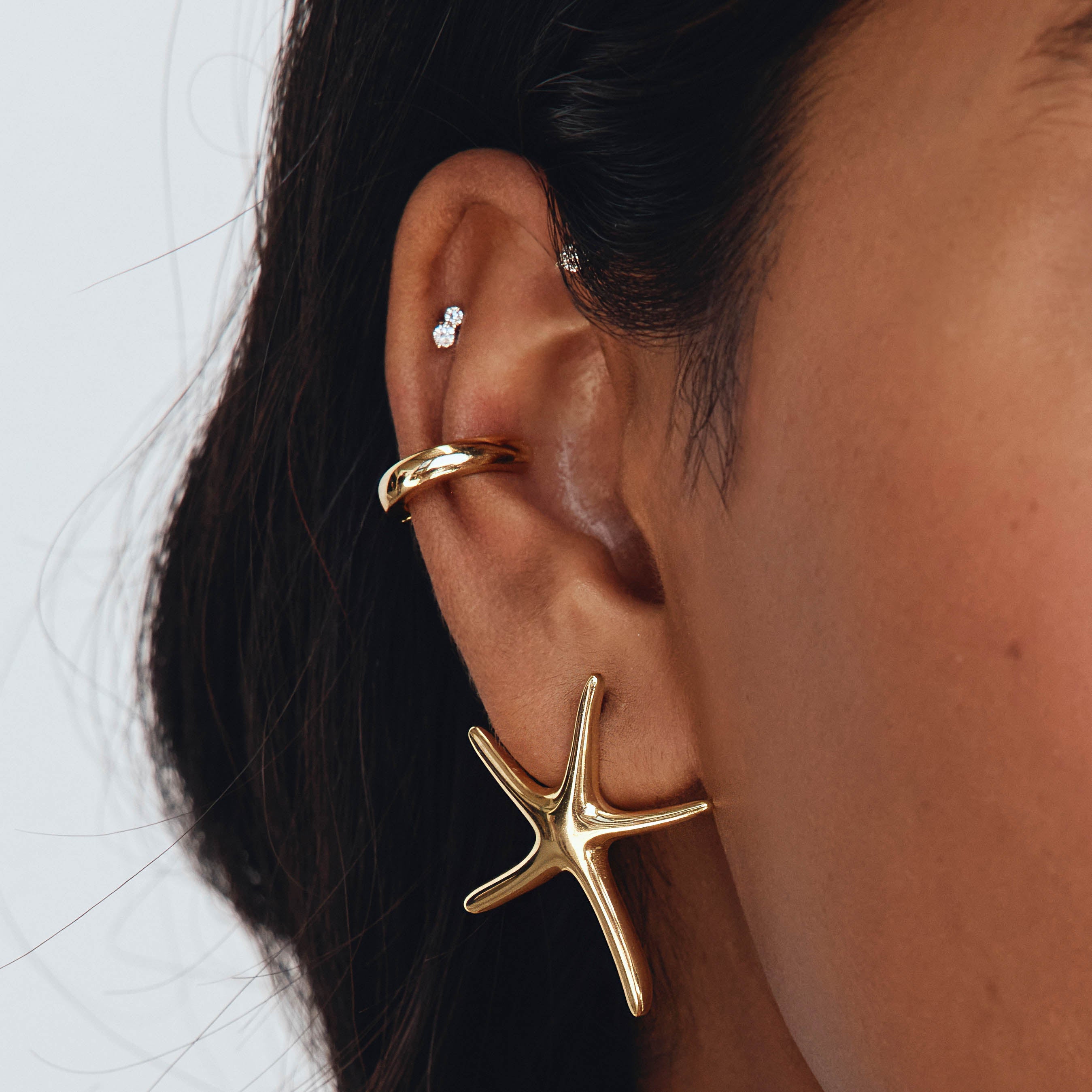Gold Starfish Stud Earrings for Women - Dainty Ocean-Themed Jewelry - Perfect for Beach Vacations, Summer Outfits & Gift Giving