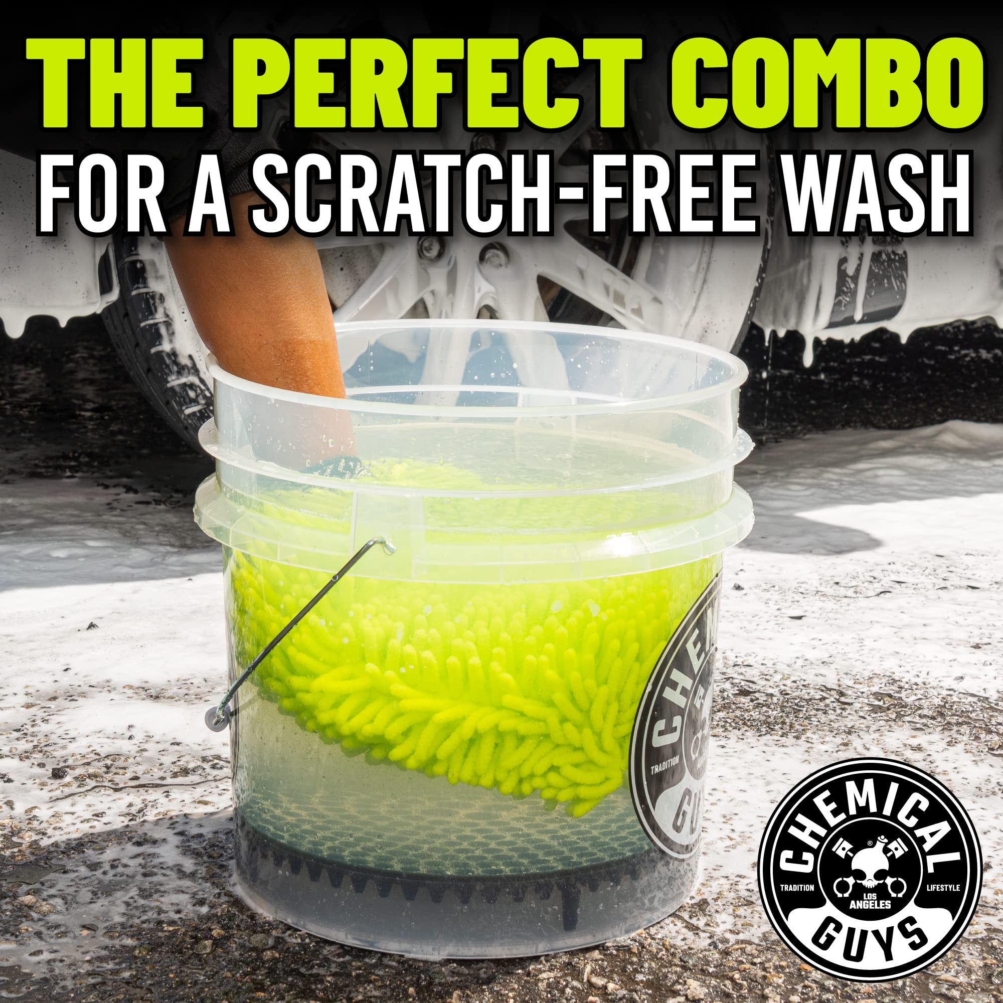 Chemical Guys HOL_128 Premium Car Wash Kit - Includes Car Wash Soap, Wash Bucket & 16oz Car Care Products (8-Piece Set) for Detailing, Waxing & Protecting Your Vehicle at Home or Professional Auto Shops