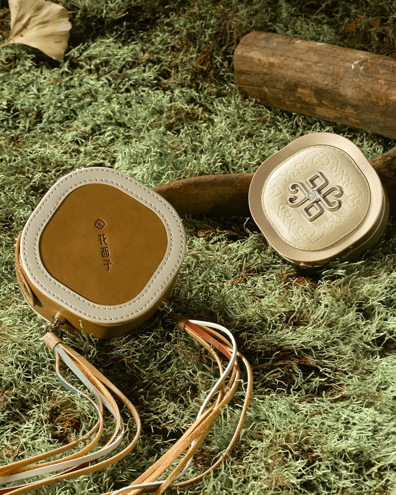 Flawless Jade Breathable Longwear Cushion Foundation - Lightweight Oil Control & Full Coverage Makeup for All-Day Wear | Perfect for Daily Use, Travel & Special Occasions