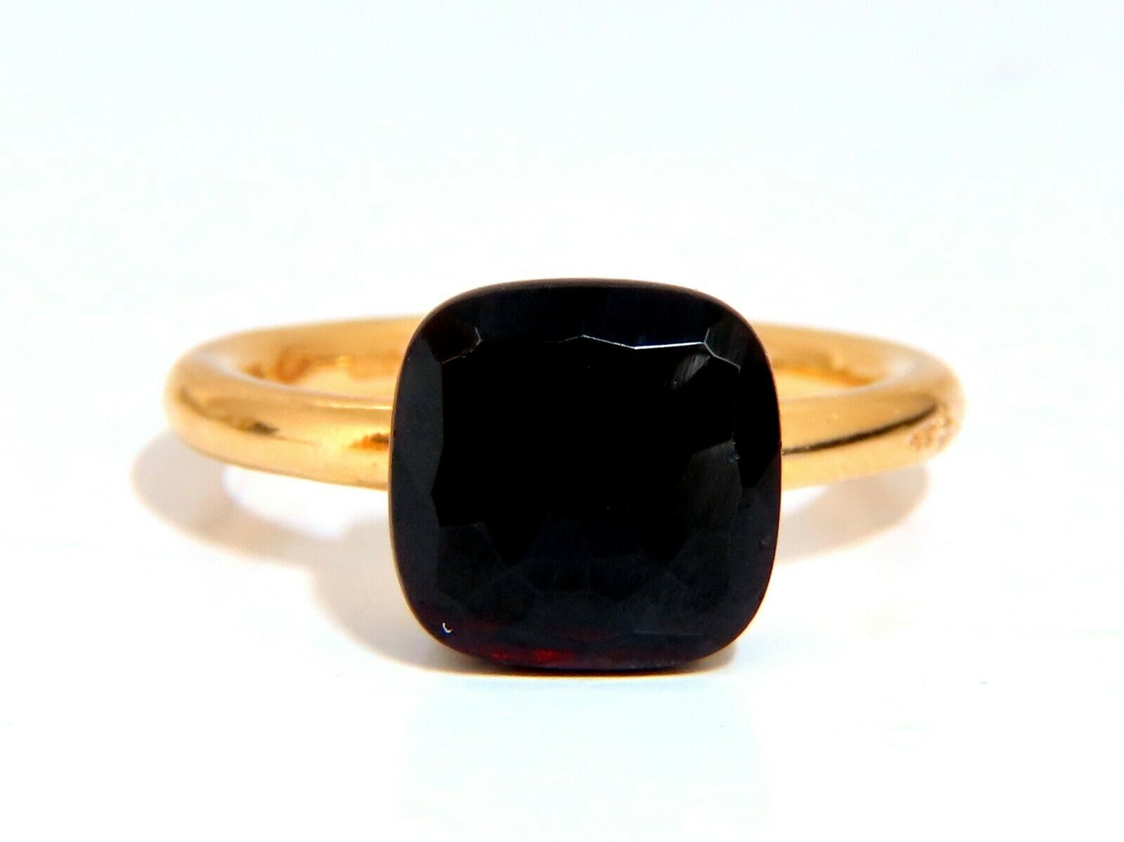 10x10mm Natural Jet Black Onyx Ring in 18K Gold - Elegant Designer Statement Jewelry for Women, Perfect for Weddings, Parties & Special Occasions