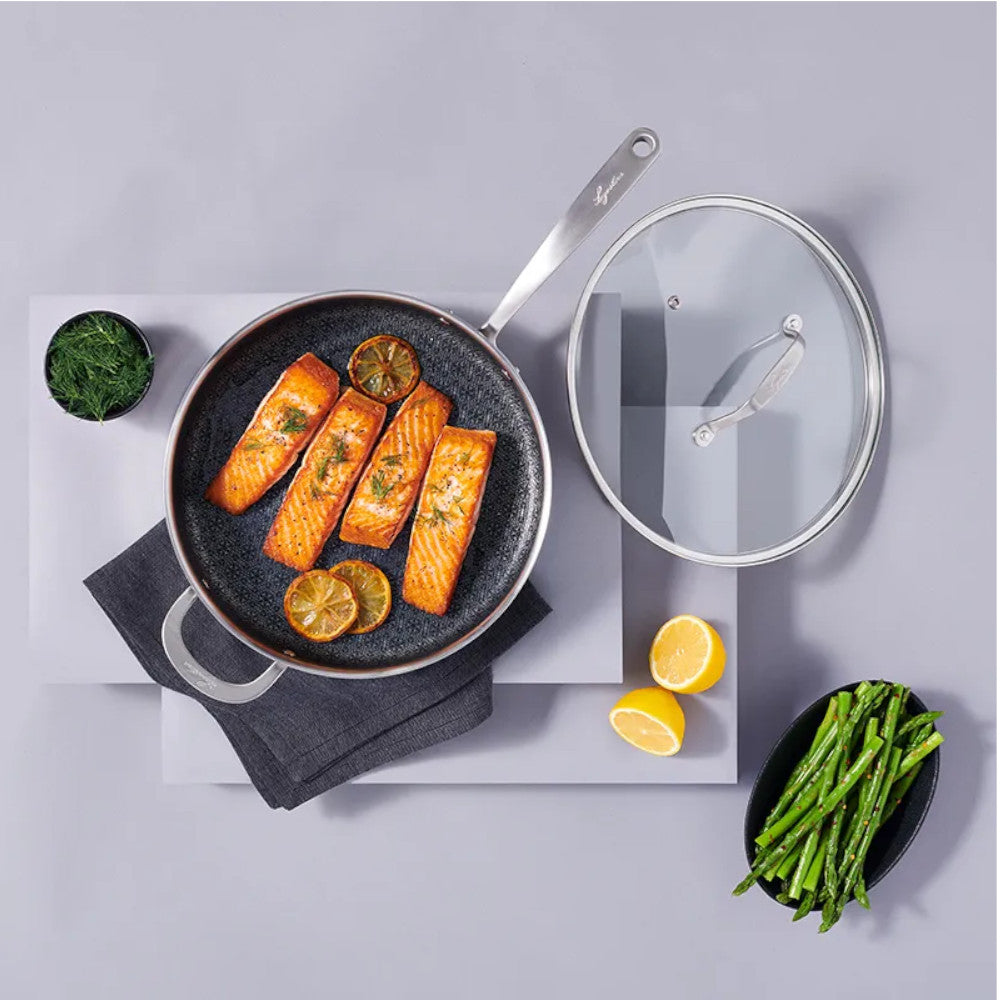 LAGOSTINA L930040528M Professional 28cm Stainless Steel Sauté Pan with Resist Clad Technology - Perfect for Searing, Frying & Cooking Steaks, Vegetables & Sauces