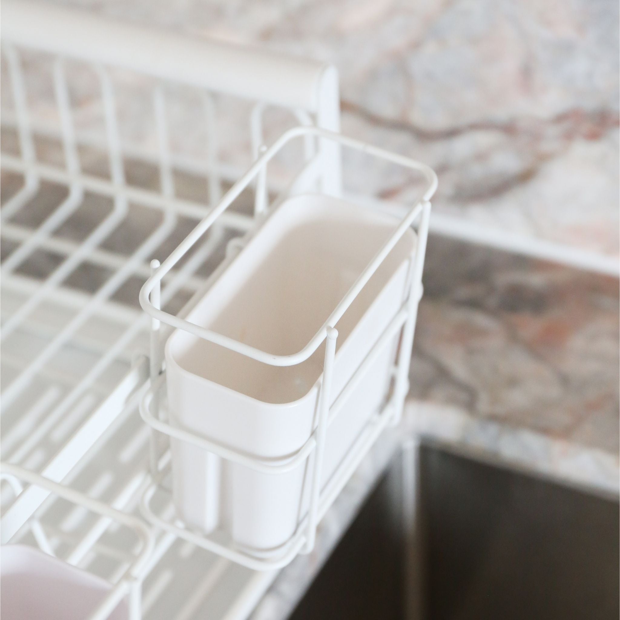 DESIGNSTUFF White Dish Drying Rack with Removable Utensil Holders - Space Saving Countertop Organizer for Kitchen, Dining Room & Small Apartments