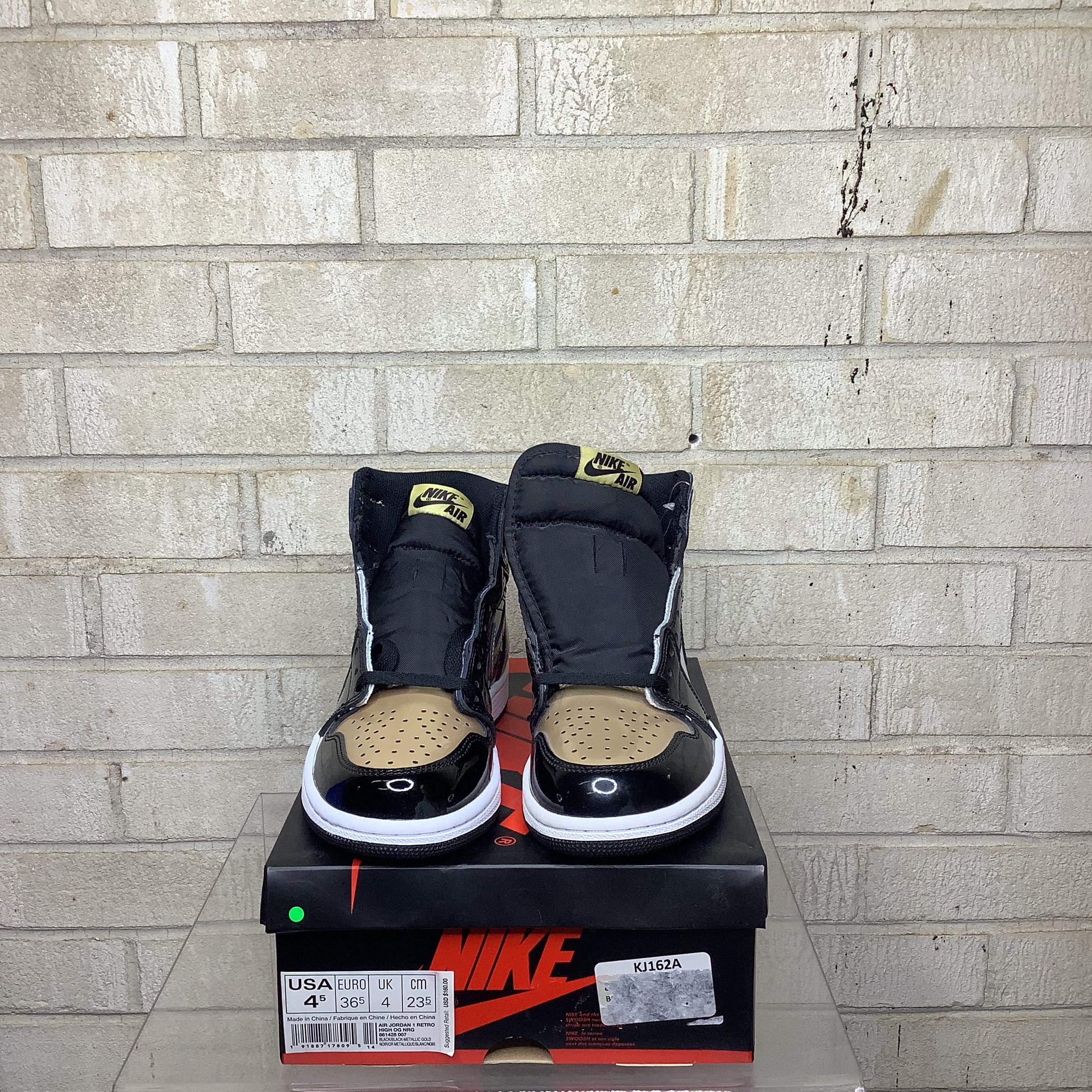 AIR JORDAN 1 Retro High OG 
