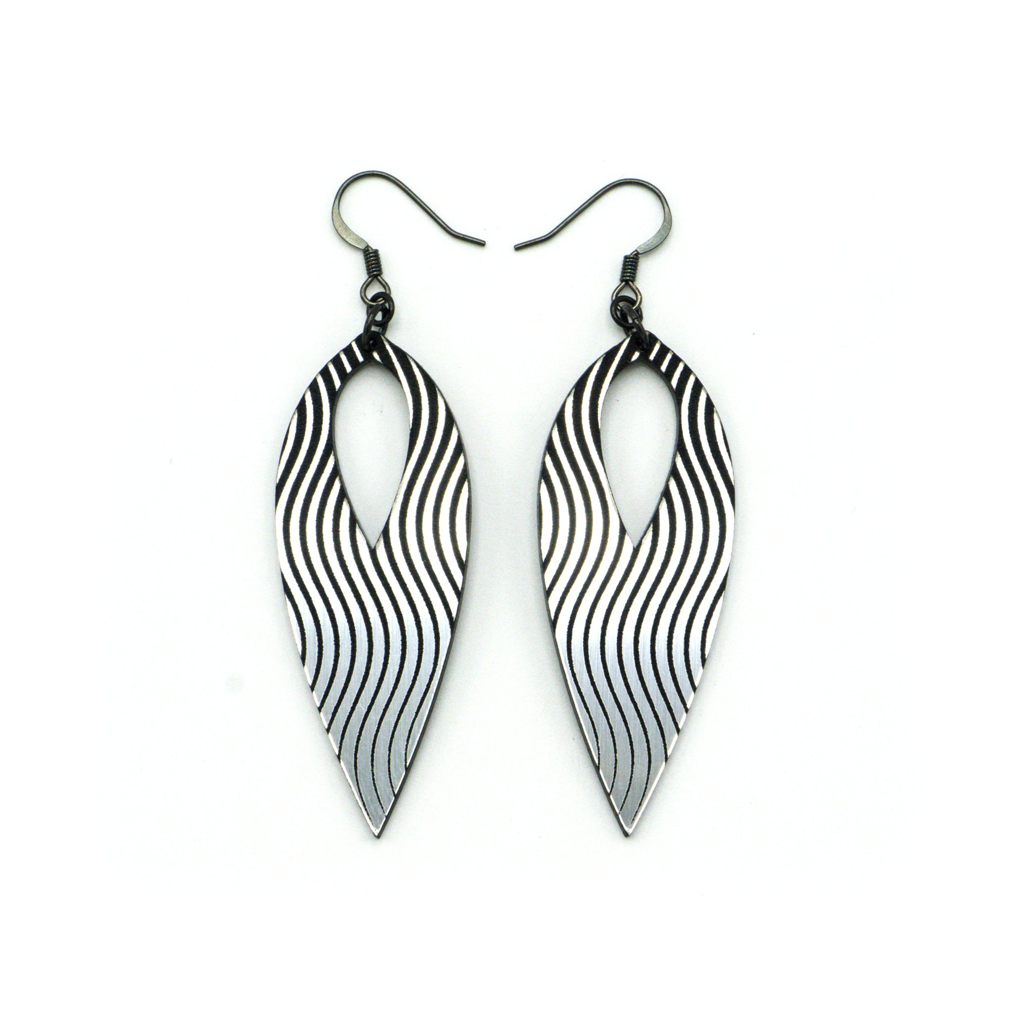 Nativas [07] Acrylic Earrings - Brushed Silver & Black | Stylish Dangle Earrings for Women, Fashion Accessories for Parties & Everyday Wear