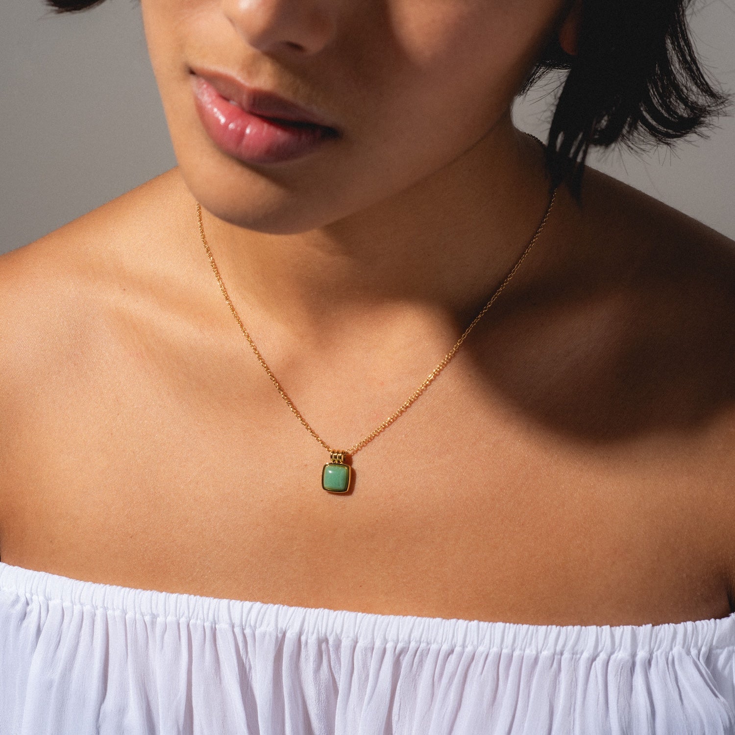 Aventurine Stone Puzzle Square Necklace - Healing Crystal Jewelry for Women, Spiritual Protection & Positive Energy - Perfect for Meditation, Yoga & Everyday Wear
