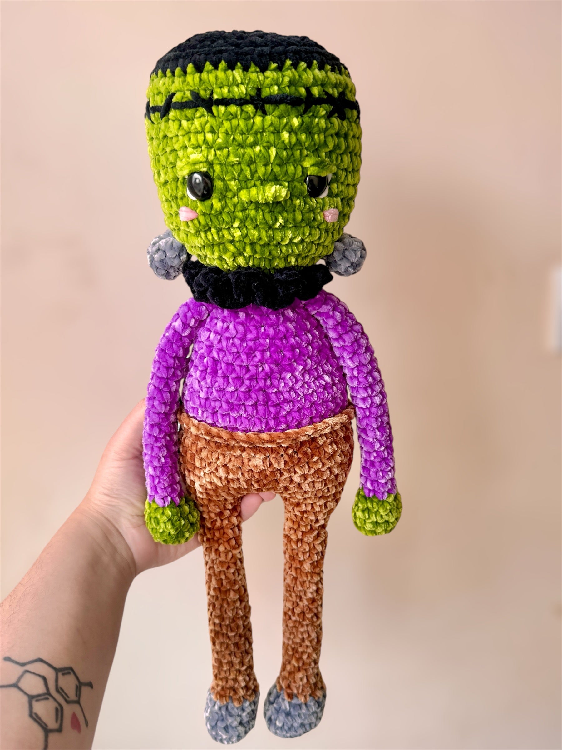 Handmade Frankenstein Monster Plush Toy - Soft & Cuddly Halloween Stuffed Animal for Kids, Decor & Cosplay Accessories | Perfect for Halloween Parties, Room Decor & Gift Giving