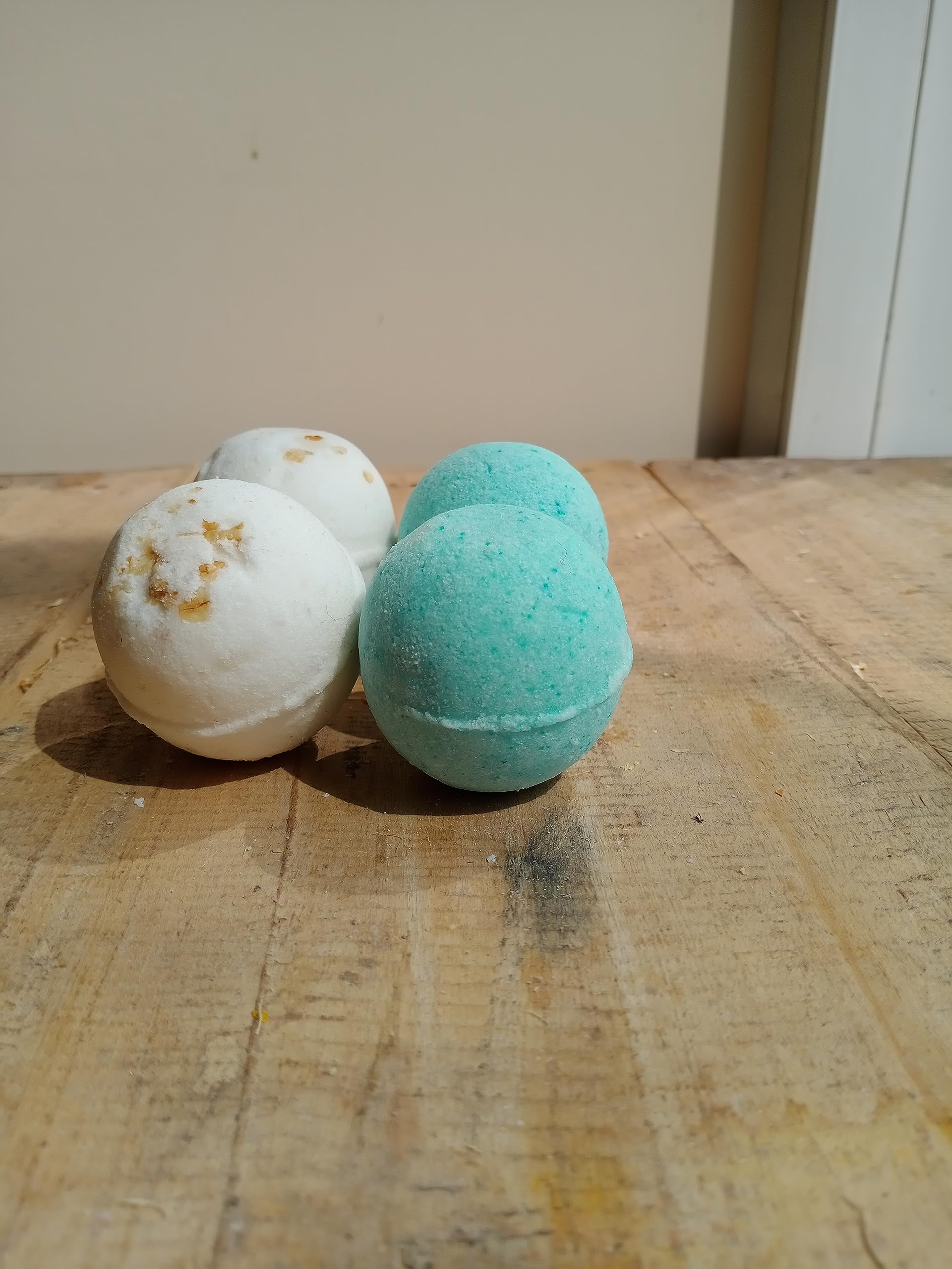 Aaranyam Calming Blue Bath Bombs Gift Set for Women - Oatmeal & Jasmine Scented, Hydrating & Moisturizing (4 Pack, 75g Each, 300g Total) - Perfect for Relaxation, Spa Nights & Self-Care Gifts