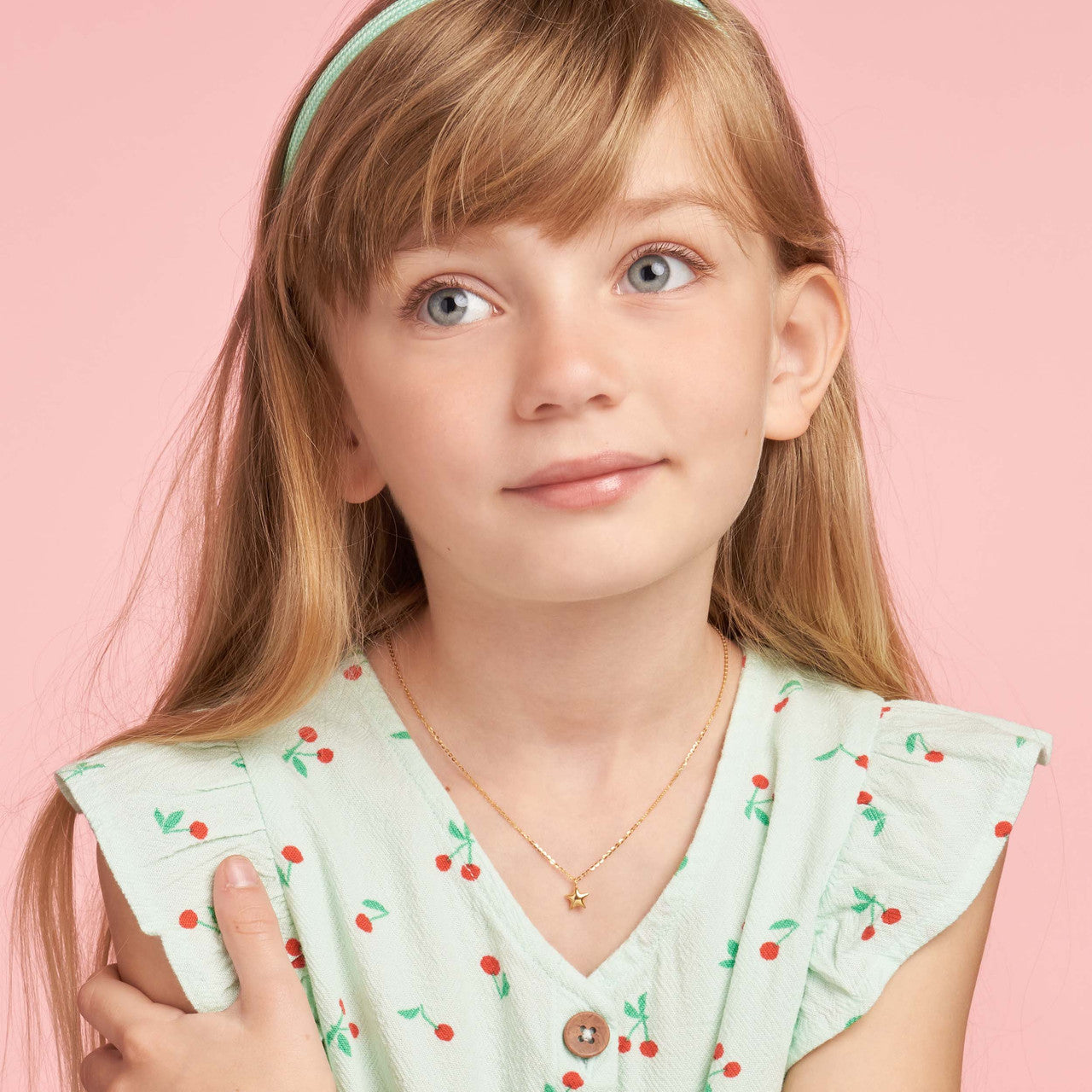 14K Yellow Gold Mini Puff Star Necklace for Kids - Dainty Gold Star Pendant Jewelry Gift for Girls, Birthday, Christmas & Special Occasions