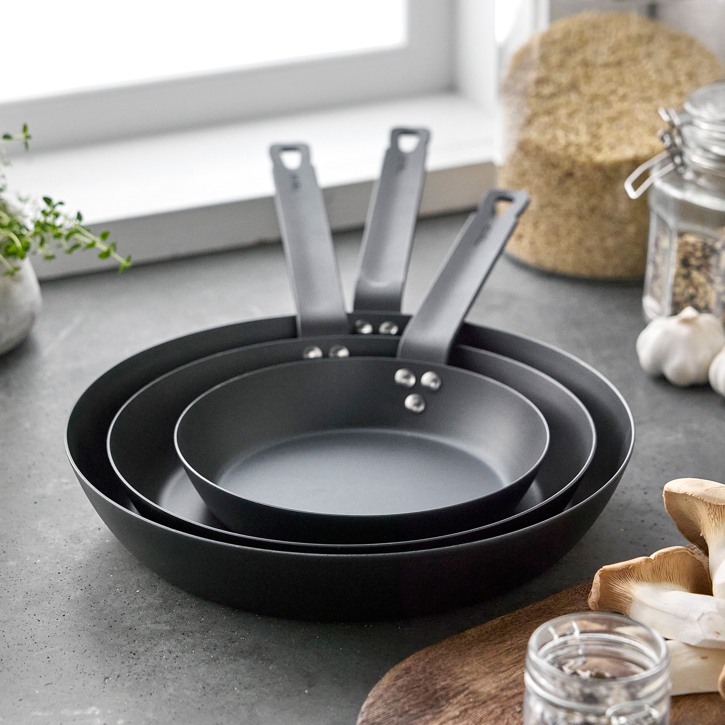 Bobby Flay by GreenPan 8, 10 & 12-Inch Carbon Steel Fry Pan Set - Nonstick, Durable Cookware for Professional Chefs & Home Cooking