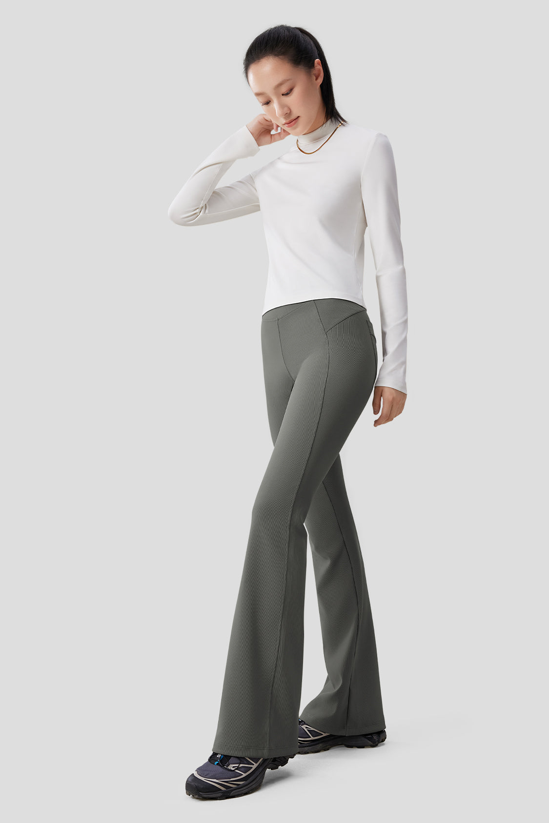 Women's High Elasticity Flared Pants - Stretchy Comfort Bootcut Trousers for Work, Casual & Yoga | Plus Size Options Available