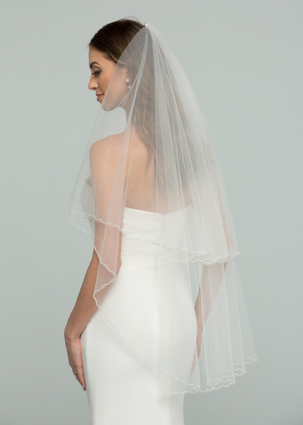 Elegant V1032 Fingertip Veil With Delicate Beading - Perfect for Weddings, Prom & Special Occasions