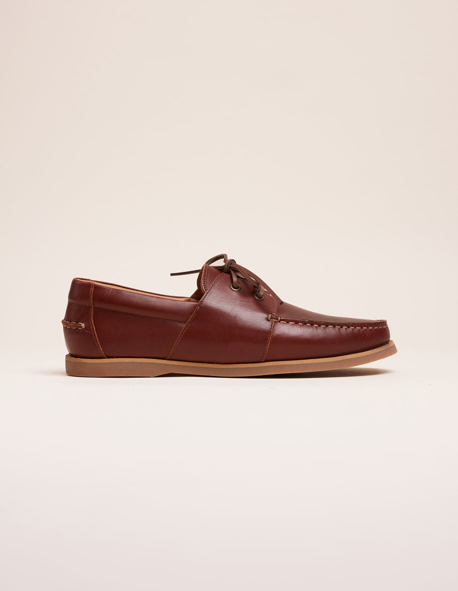 Bateaux Marin Brown Leather Boat Shoes - Classic & Comfortable for Sailing, Casual Wear & Outdoor Activities