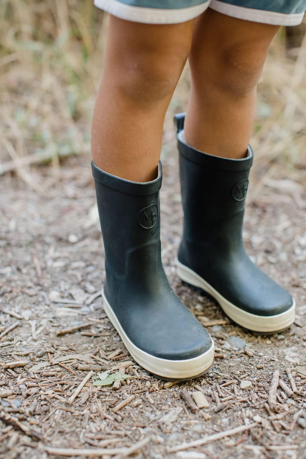 Kids Black Rubber Rain Boots Size 12 - Durable Waterproof Footwear for Outdoor Play and Puddles