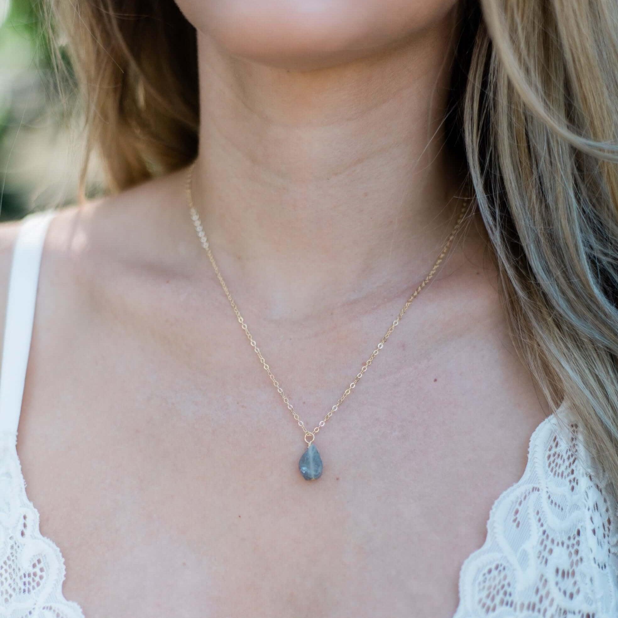 Natural Tiny Raw Labradorite Pendant Necklace - Handmade Gemstone Jewelry for Women - Perfect for Boho Style, Spiritual Healing & Everyday Wear