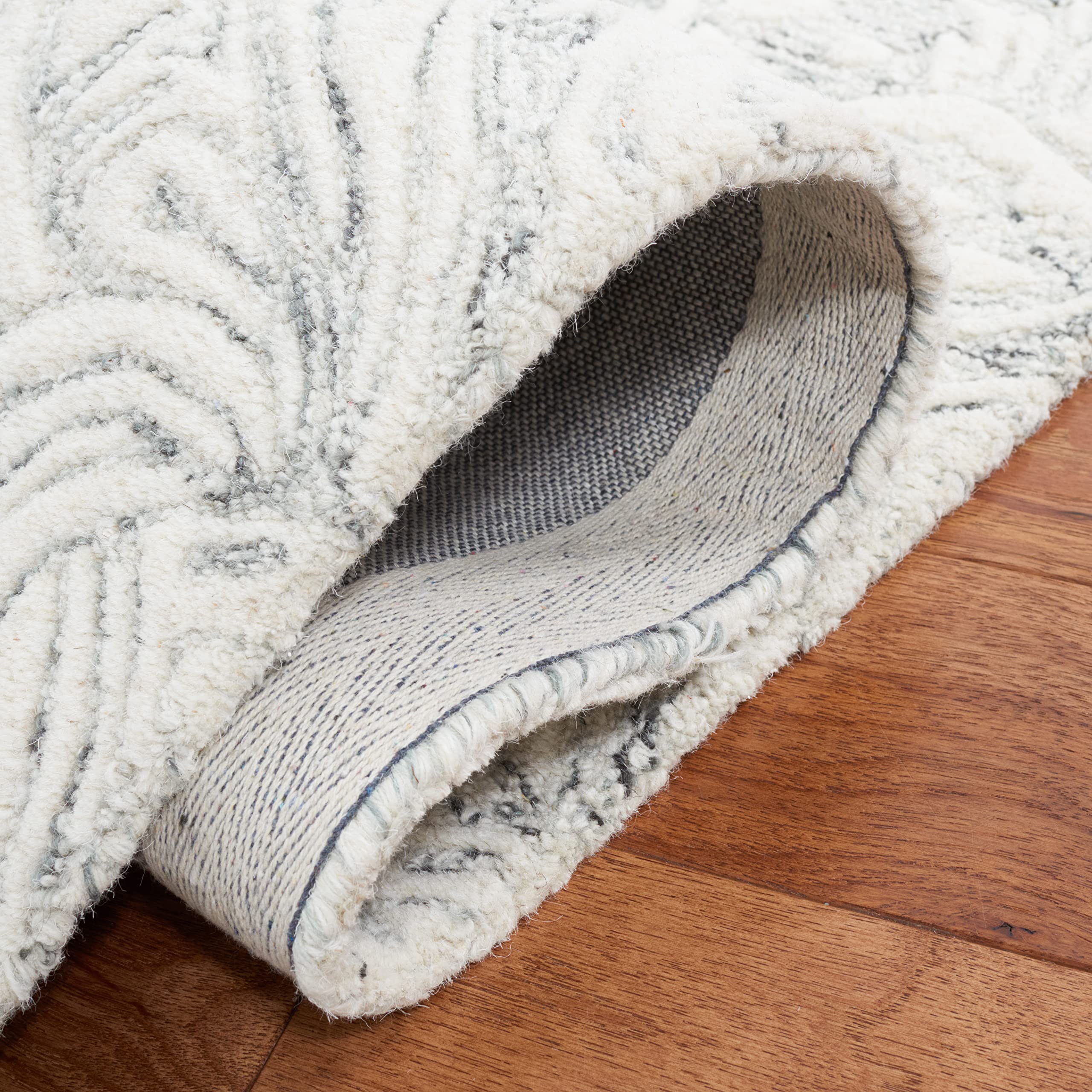 SAFAVIEH Metro Collection 6'x6' Square Grey Ivory Wool Area Rug - Handmade Premium Quality for Living Room, Dining Room & Bedroom Decor | Soft & Durable Floor Covering for Home & Office